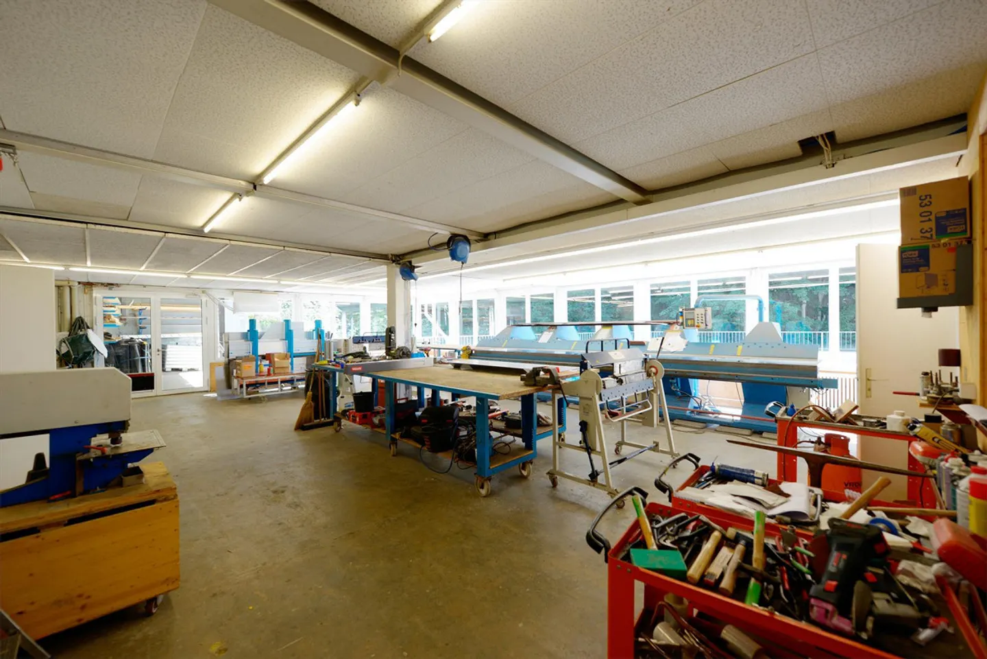 Attractive commercial property for conversion (residential) - Photo 18 of 21