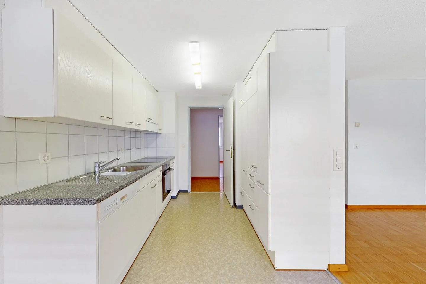 Helle 3.5-Zimmer-Wohnung - Foto 2 von 9