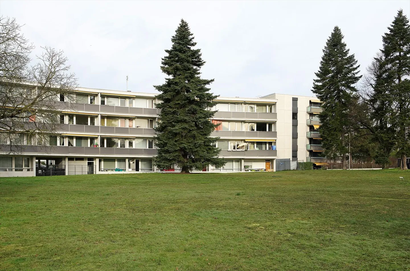 4-room apartment - Photo 1 of 3