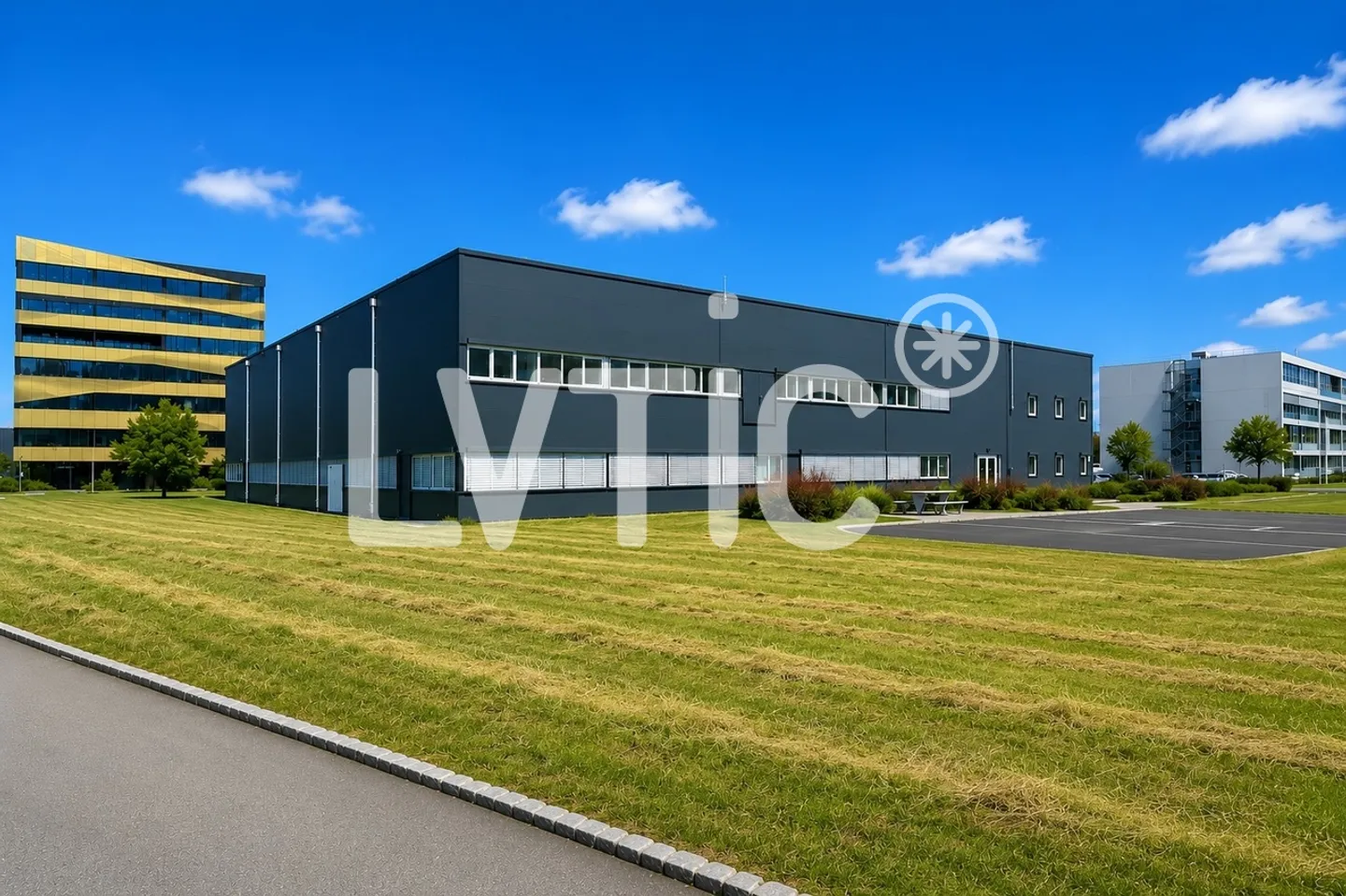 Exclusive Industrial Building in Yverdon - Photo 1 of 12