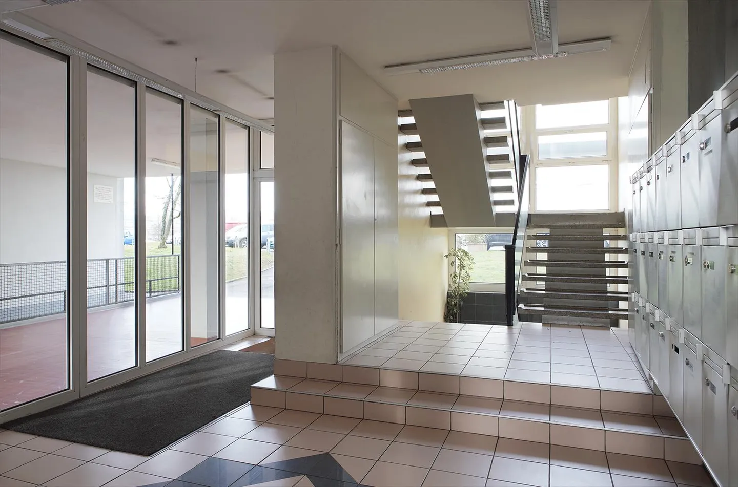 4-room apartment - Photo 3 of 3