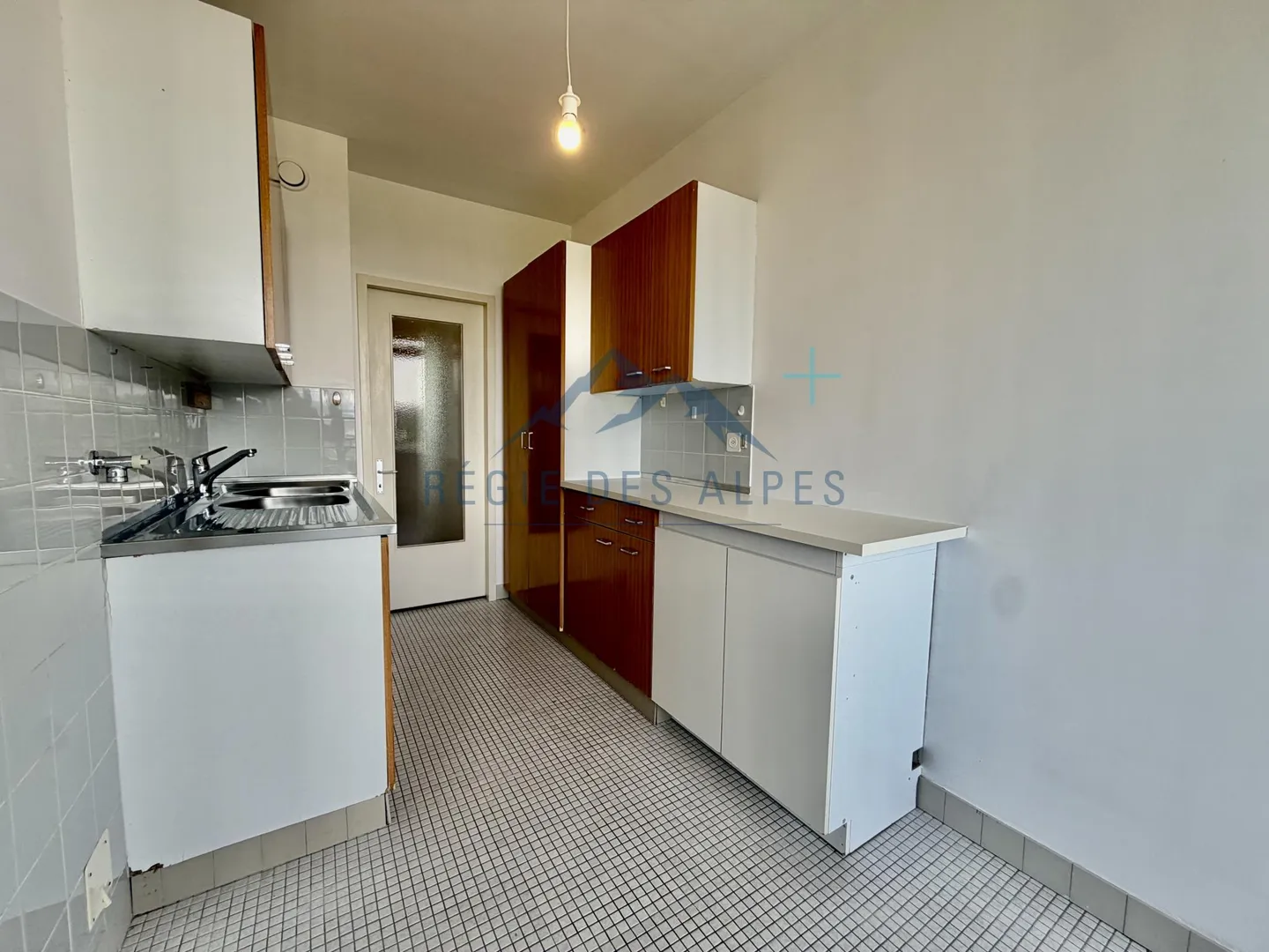 Appartement Charmant à Petit-Saconnex - Photo 5 sur 8