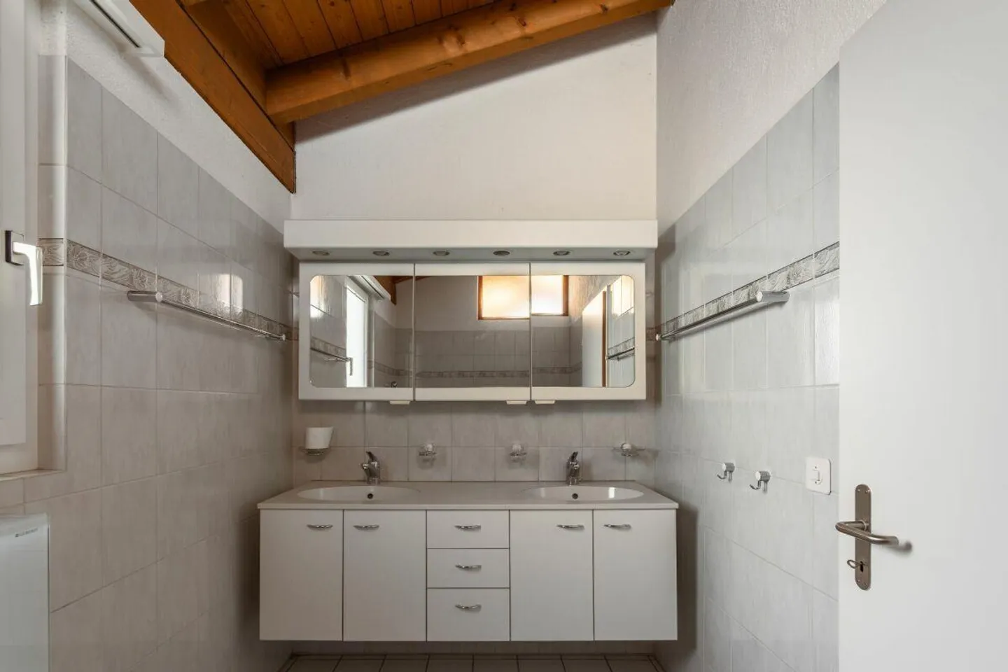 Vivere con vista mozzafiato sul lago! - Foto 12 di 23