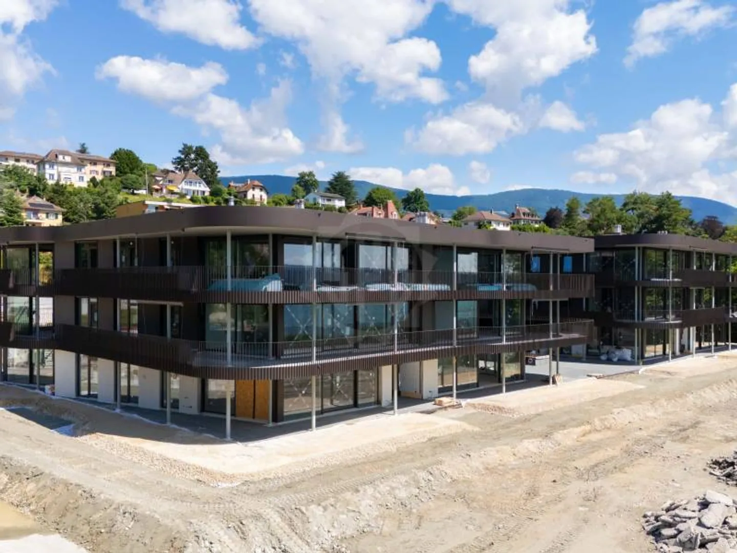 Dernier étage, face au lac ! - Photo 7 sur 8