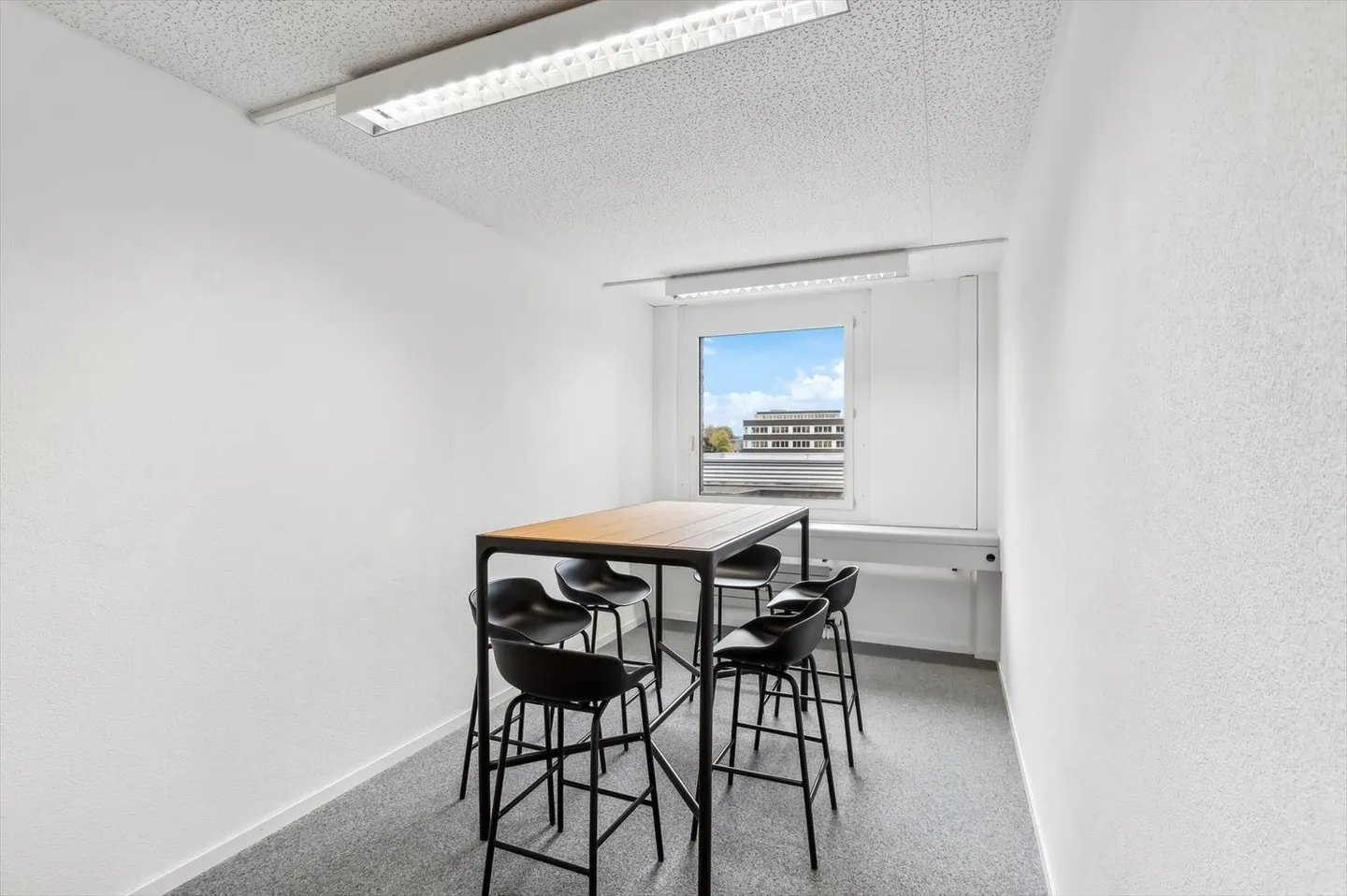 Helles Kleinbüro in Steinhausen - Foto 6 von 7