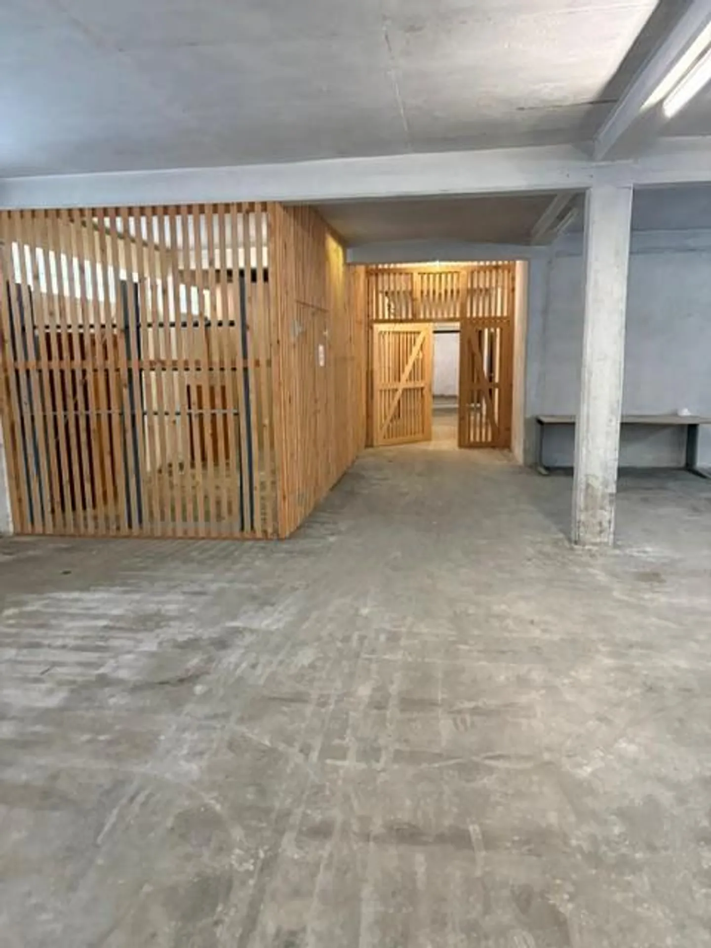 Entrepôt commercial à Winkeln - Photo 2 sur 3