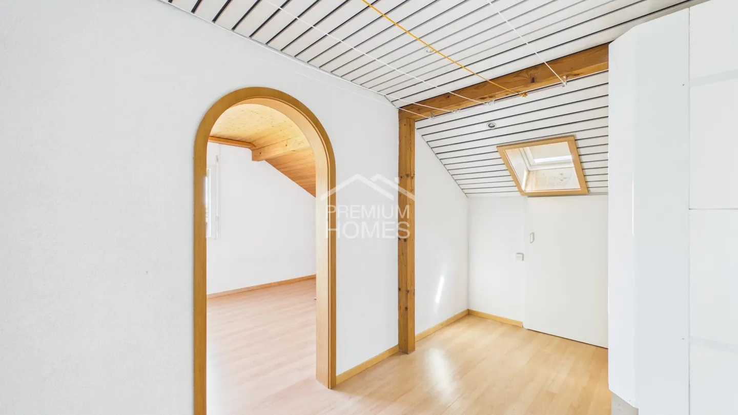 Where light and wide views are at home - Photo 11 of 13