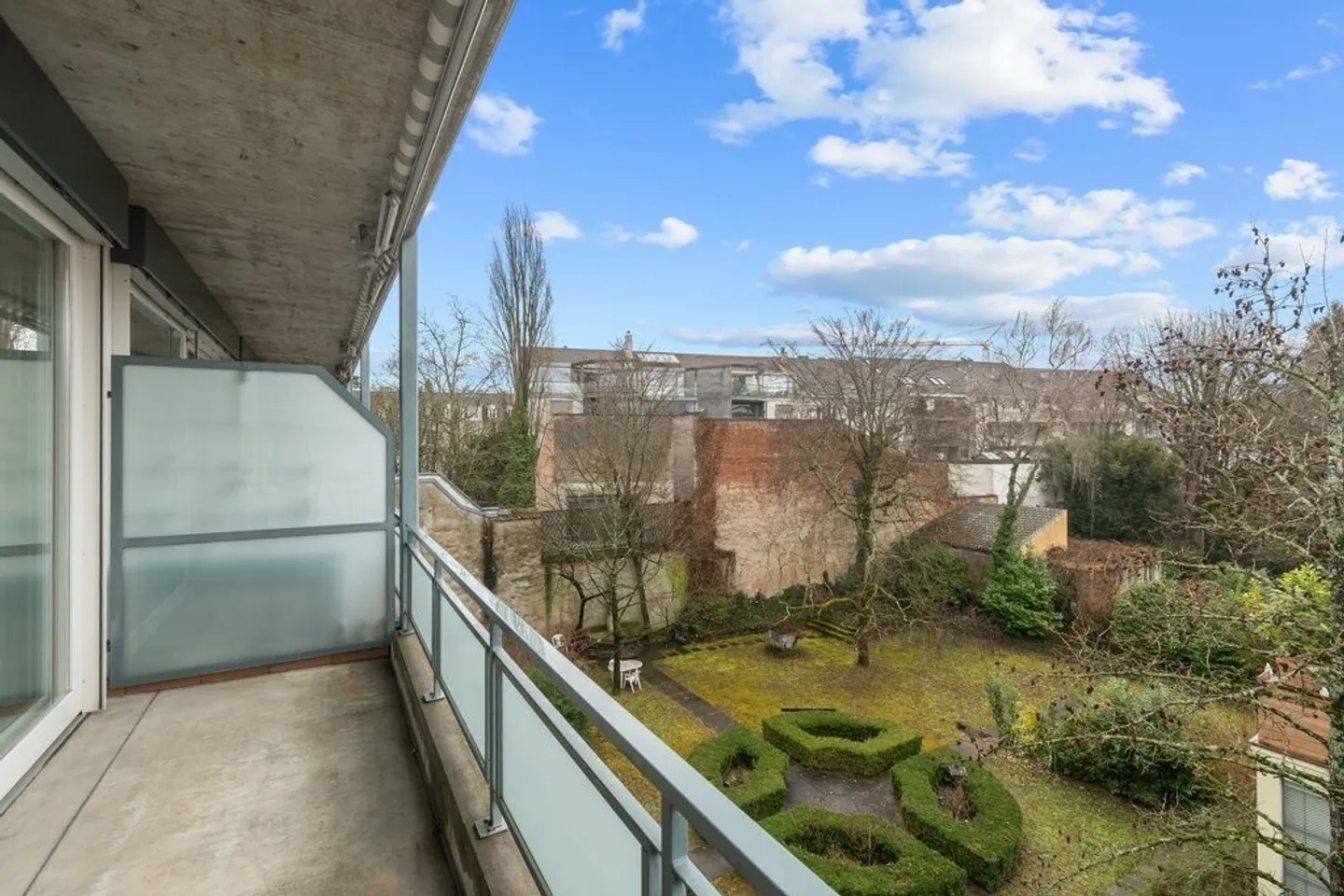 Modern 4.5-Room Apartment in Basel - Photo 12 of 12