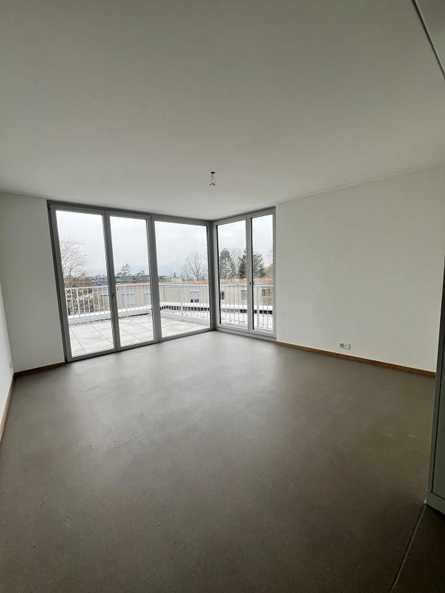 Nuovo appartamento nel cuore di Witikon - Foto 3 di 8