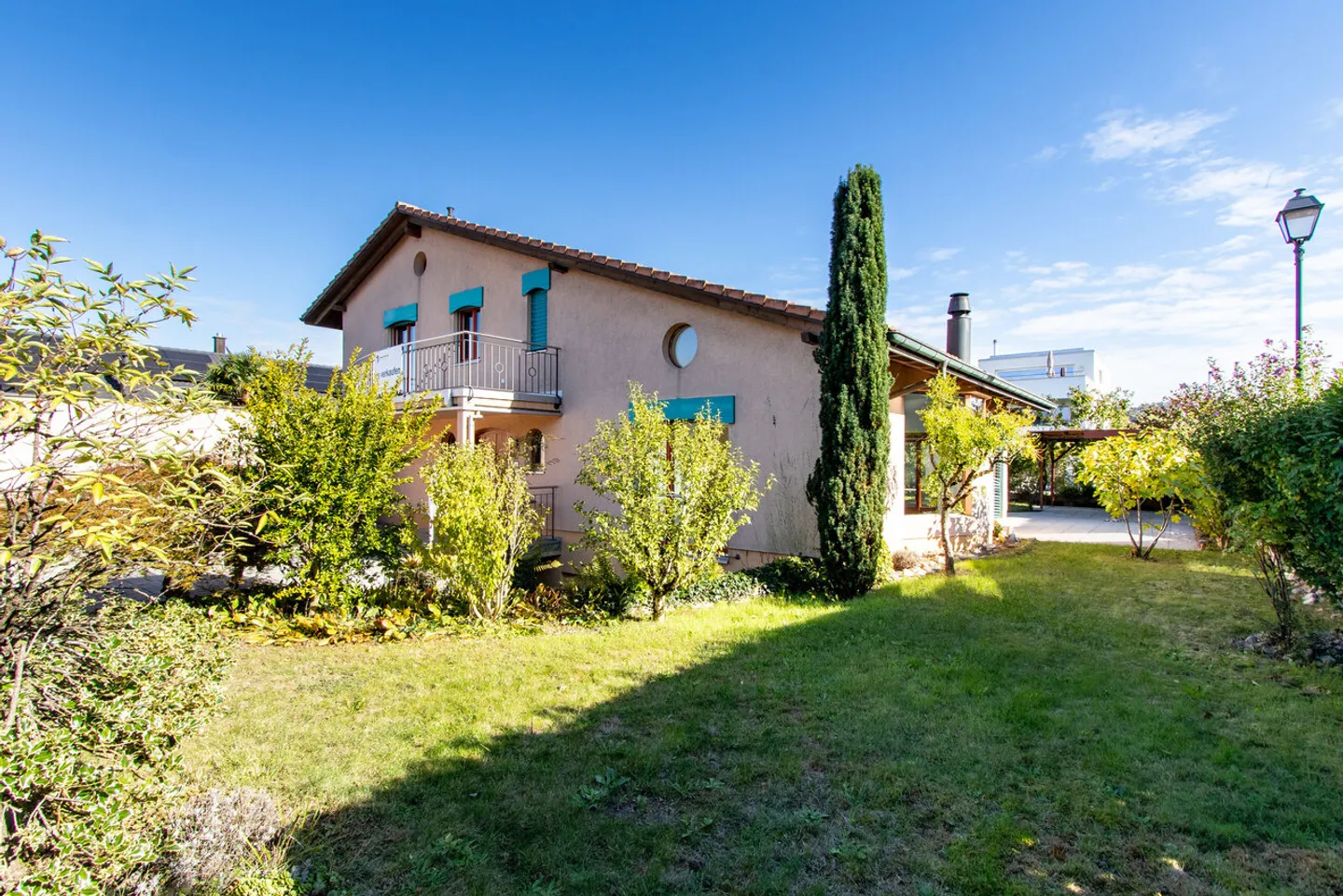 Ampia casa unifamiliare di 7,5 stanze, spazio per tutta la famiglia - Foto 2 di 25