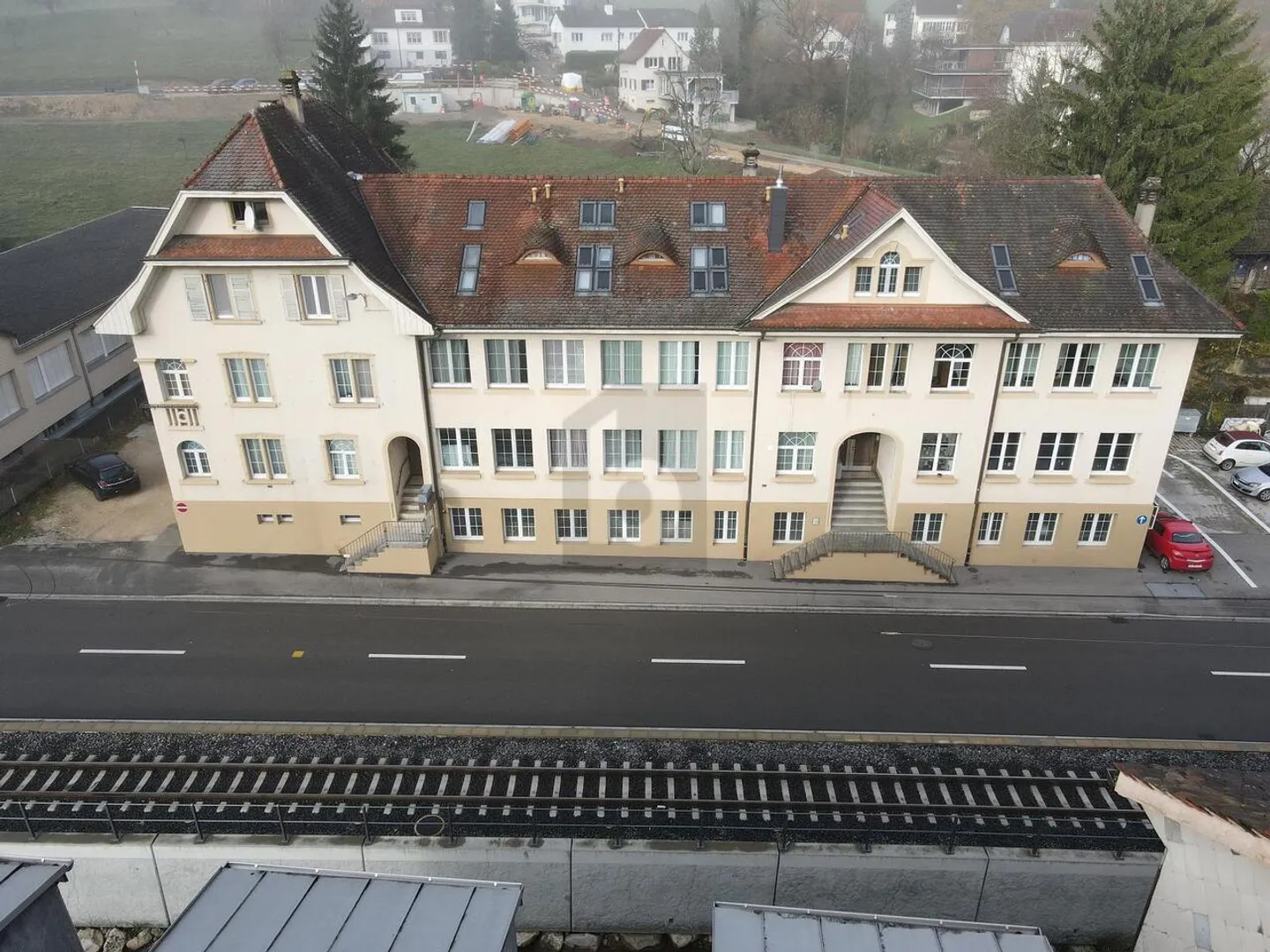 Investitions-Mehrfamilienhaus - Foto 1 von 6