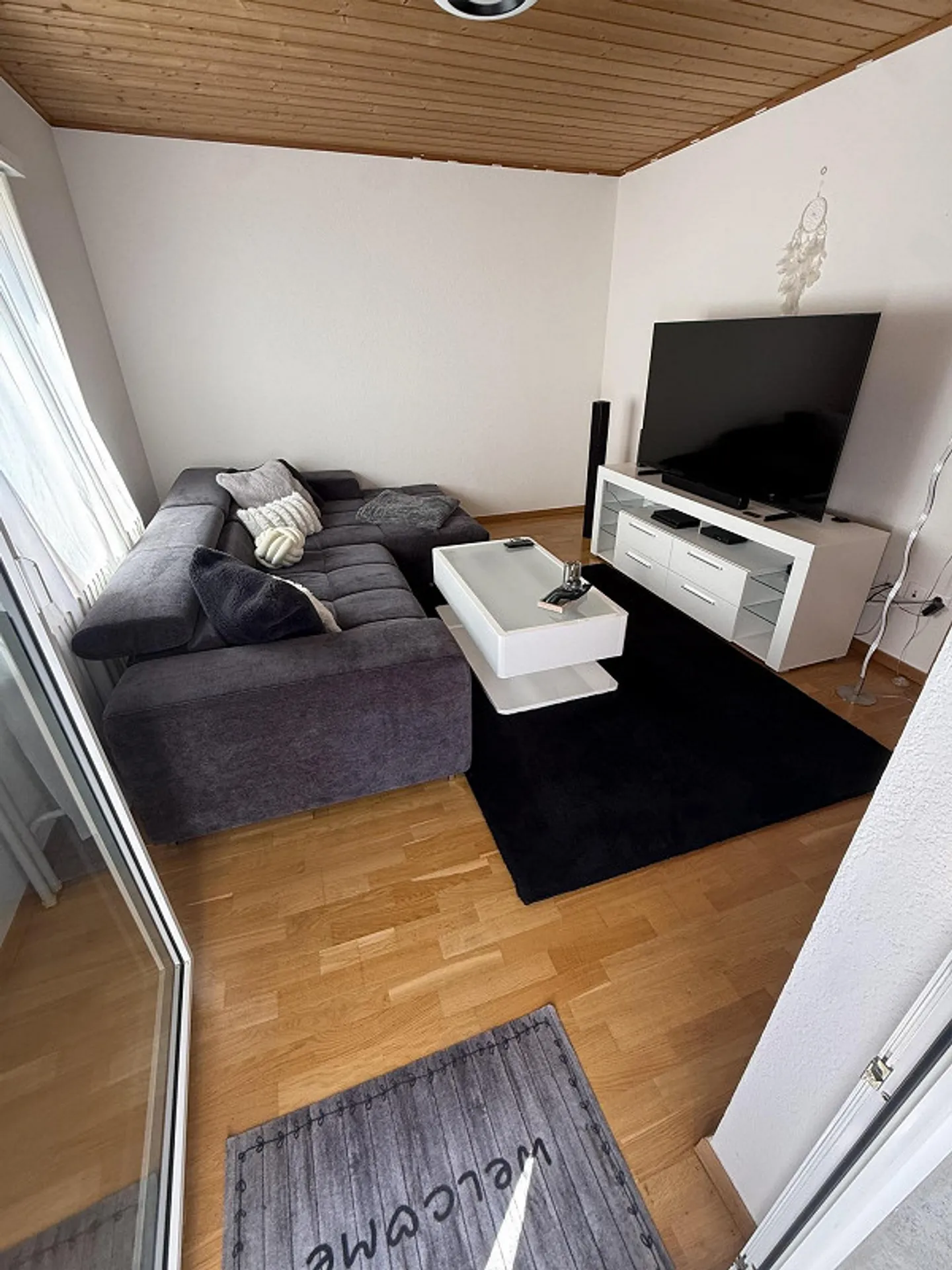 Charmante Altbauwohnung mit Balkon - Foto 1 von 14