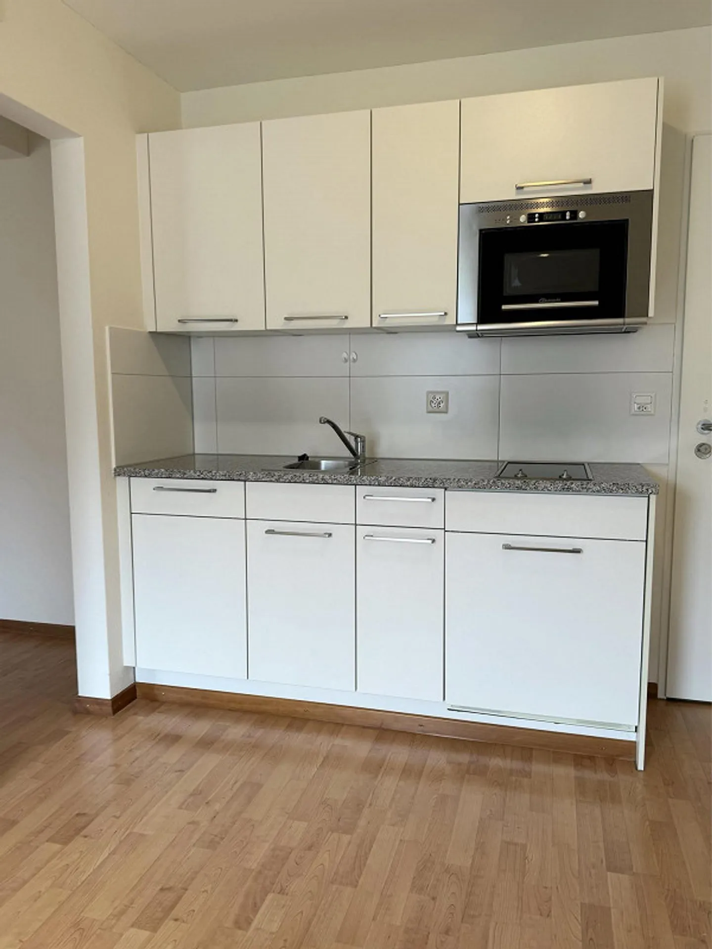 Charmante Wohnung in Zürich - Foto 3 von 8