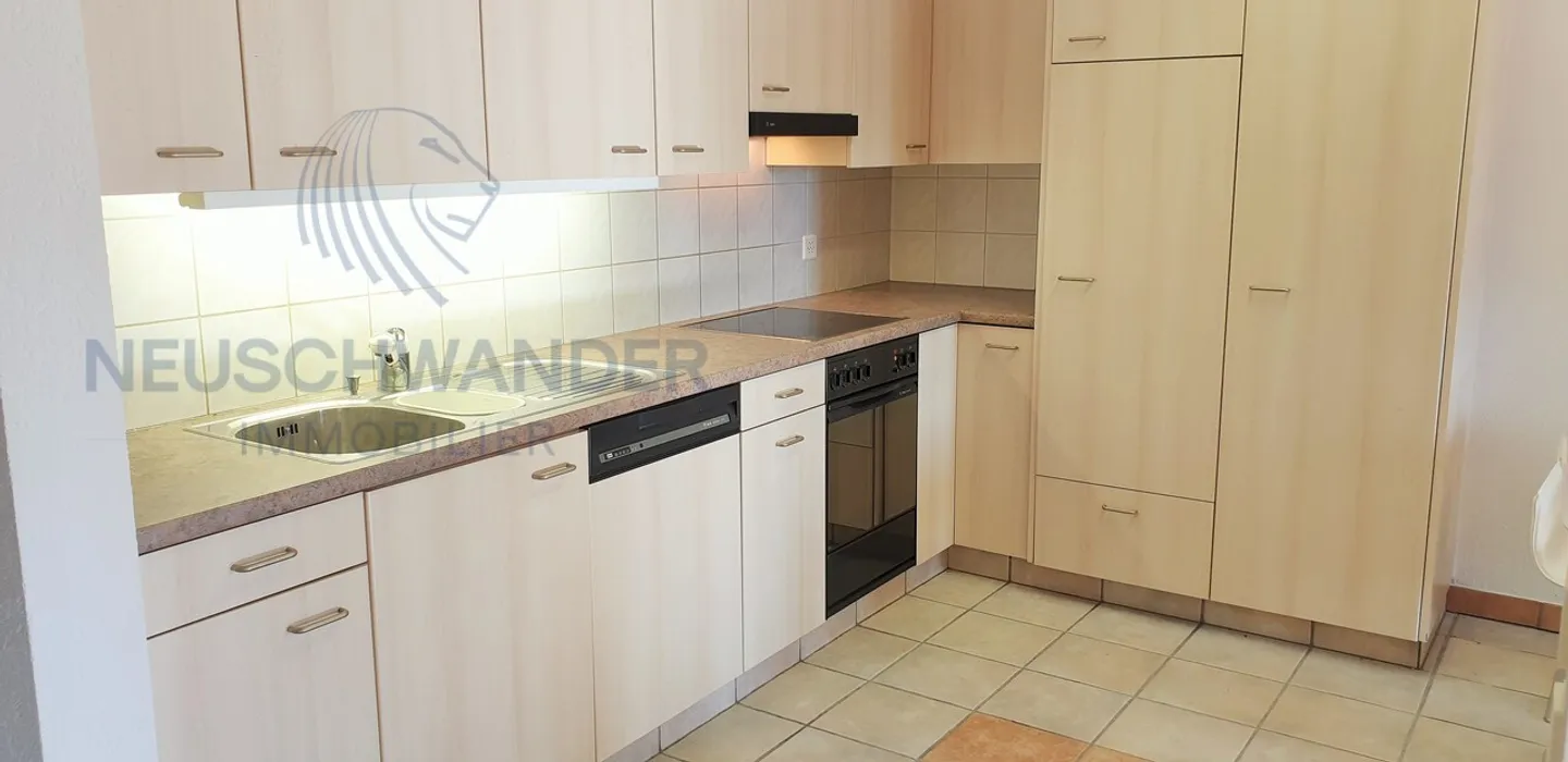 Au centre du village et joliment rénové - Photo 3 sur 7