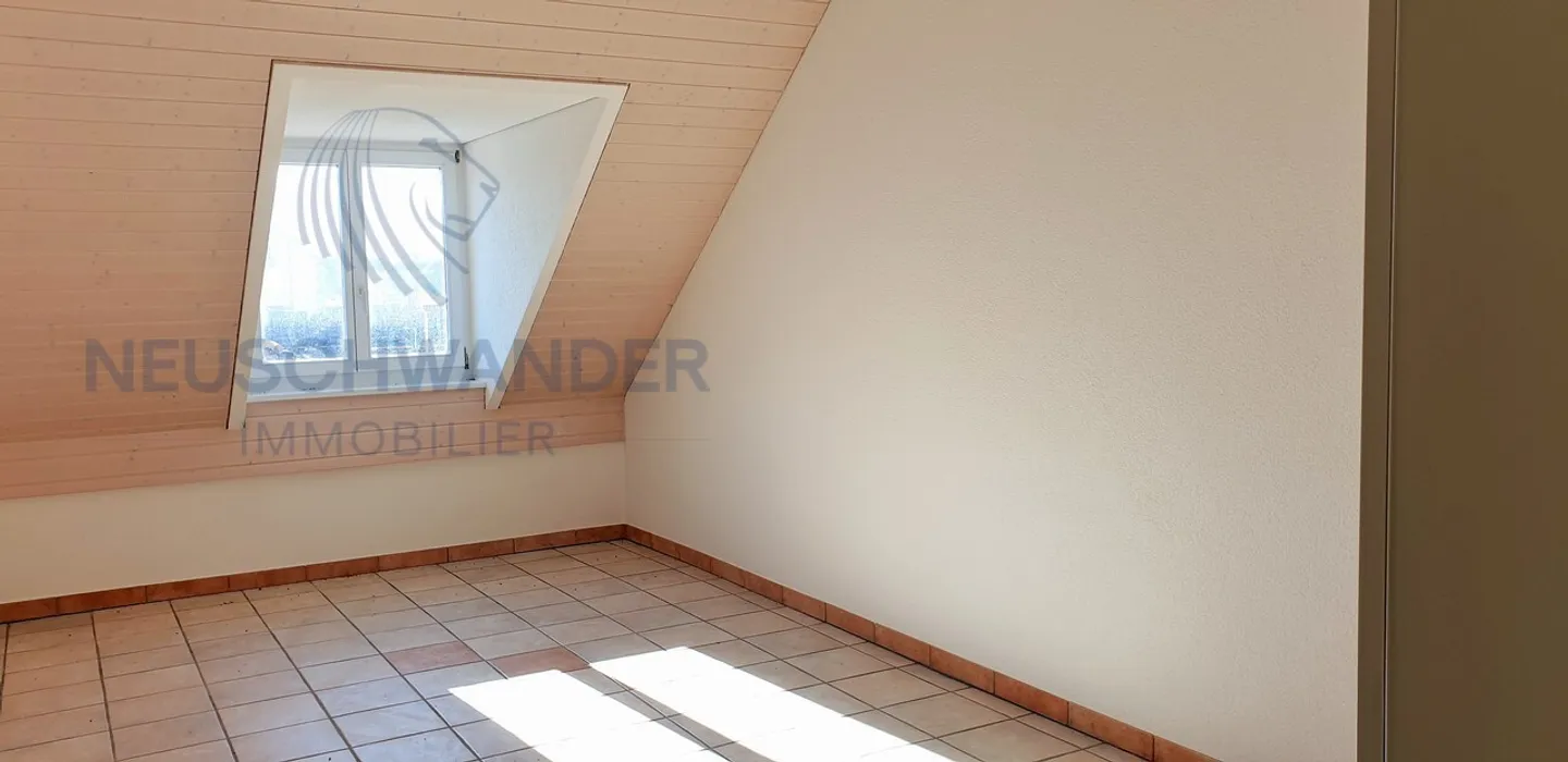 Au centre du village et joliment rénové - Photo 5 sur 7