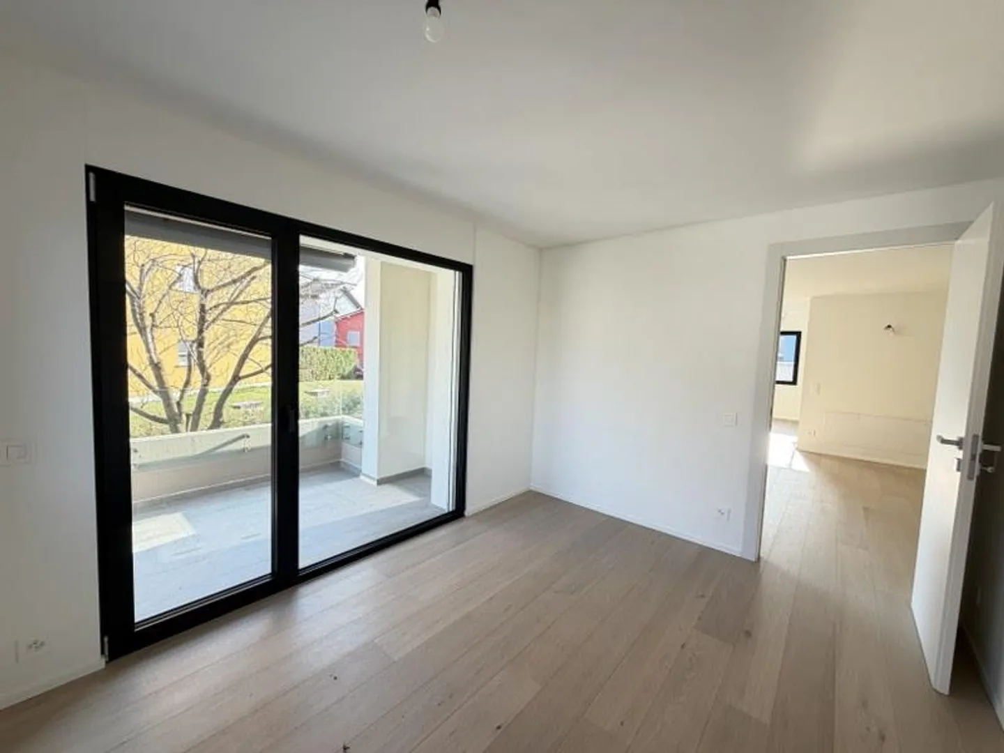 Elegante Villa Wohnung mit Garten - Foto 5 von 13