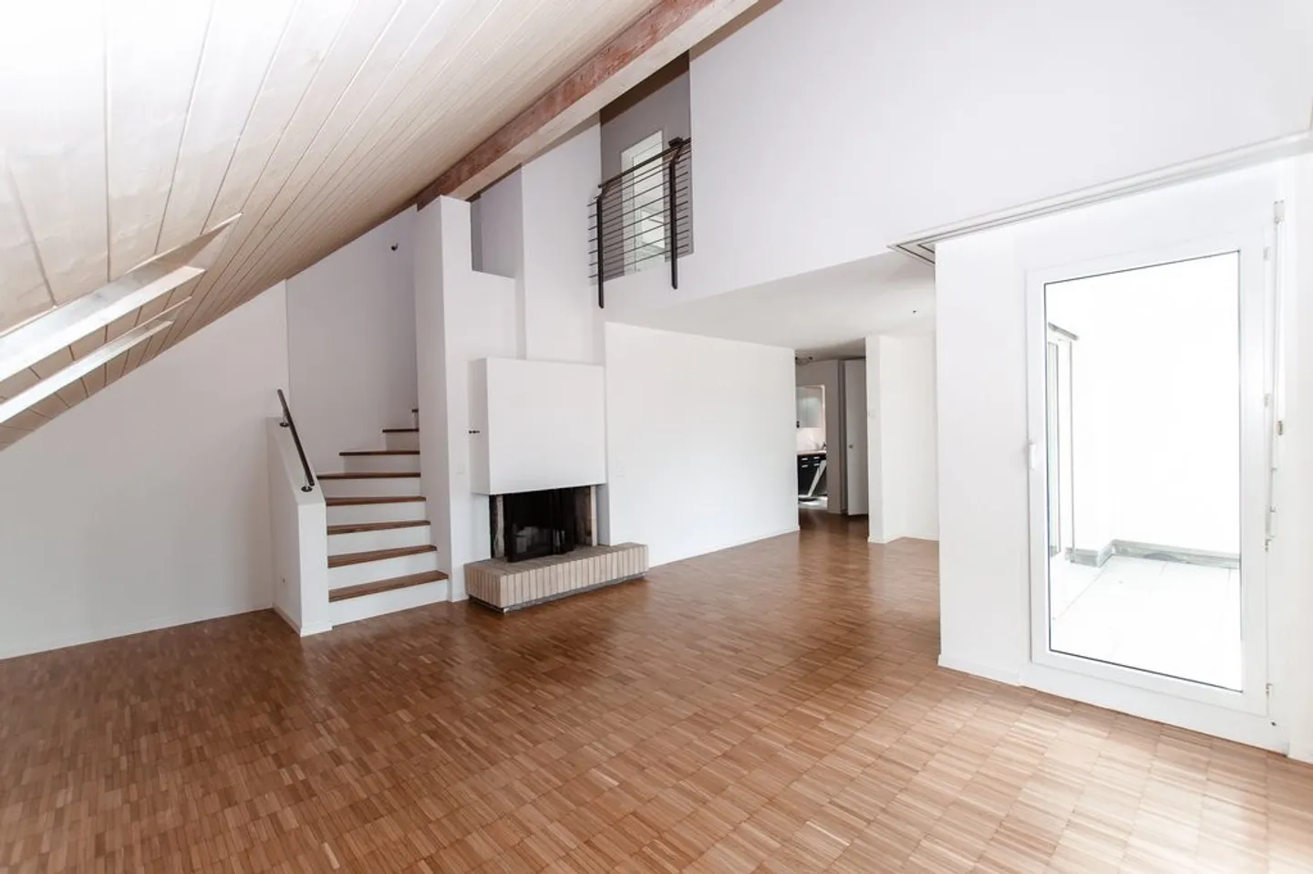 Charming Maisonette Apartment - Photo 1 of 7