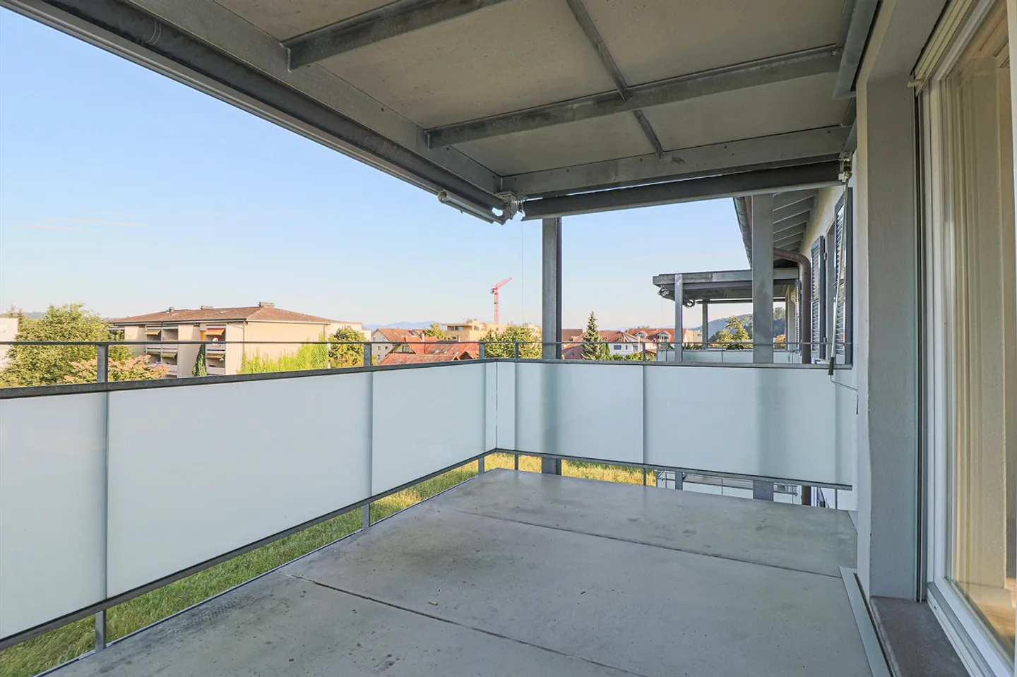 Attractive apartment in popular neighborhood - Photo 7 of 7