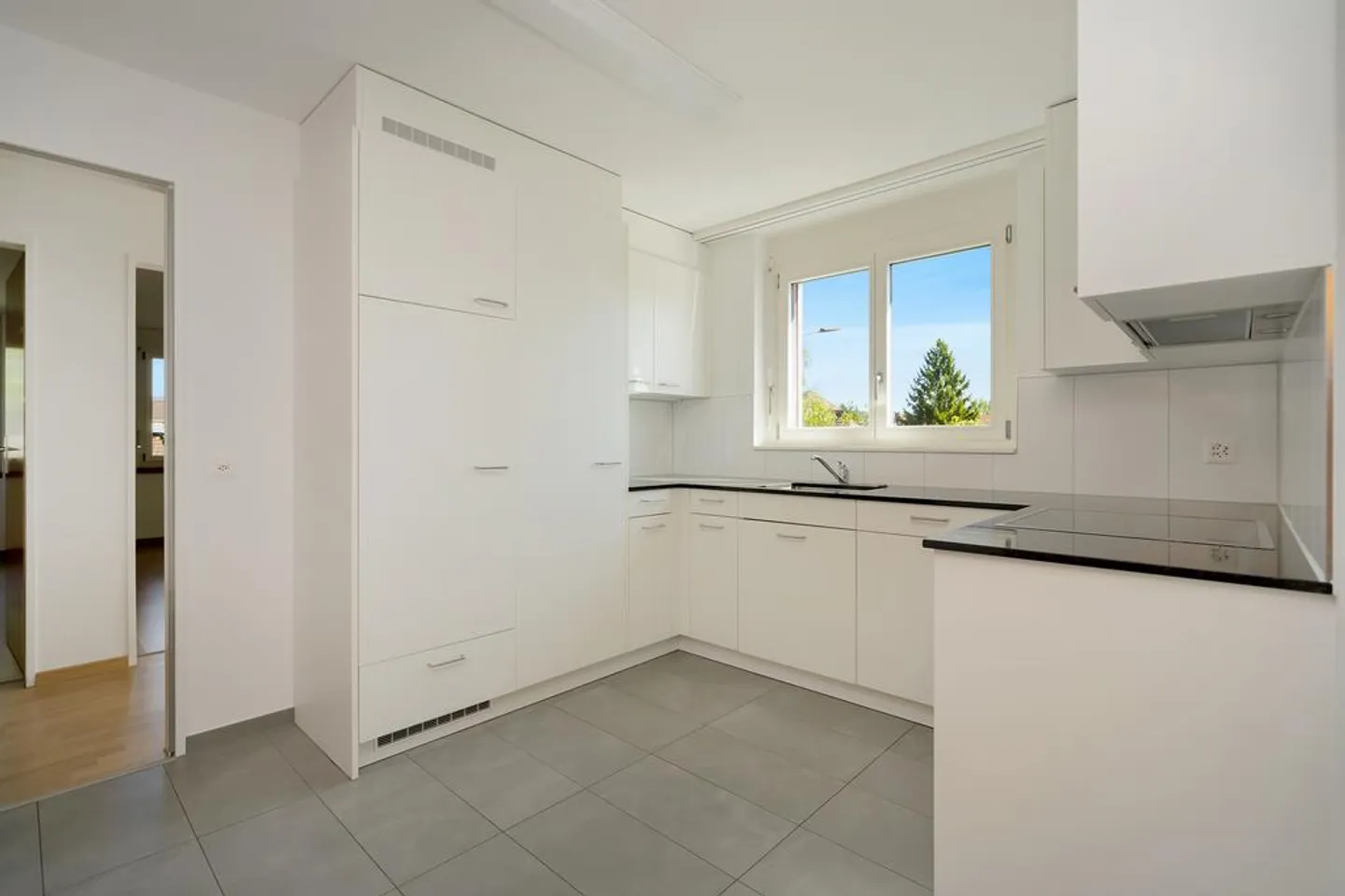 Family-friendly attic apartment in a quiet location - Photo 3 of 12