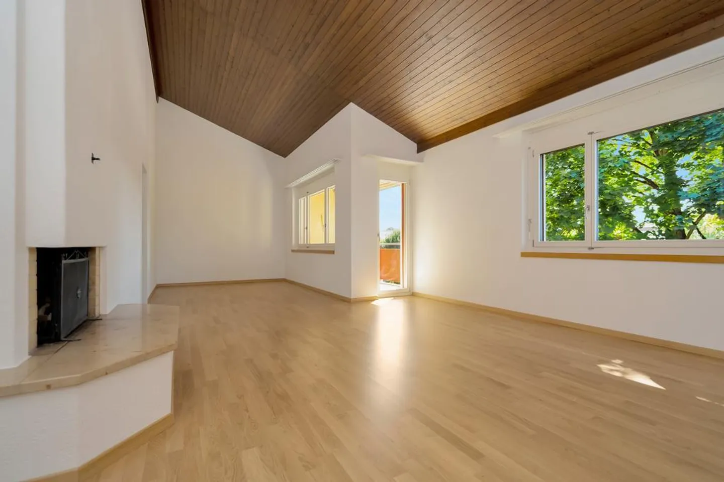 Family-friendly attic apartment in a quiet location - Photo 5 of 12