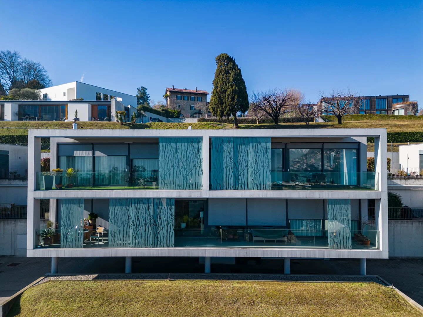 Elegante attico con vista lago - Foto 13 di 13