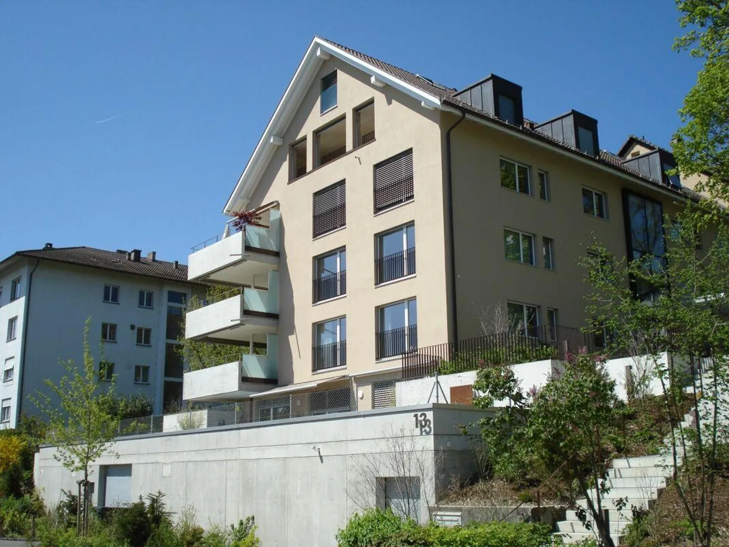 Bel appartement sous les combles près d'Egelsee - Photo 1 sur 8