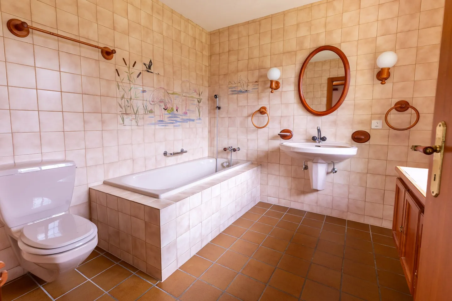 Individual villa with large plot - Single-family house with large garden - Photo 11 of 28