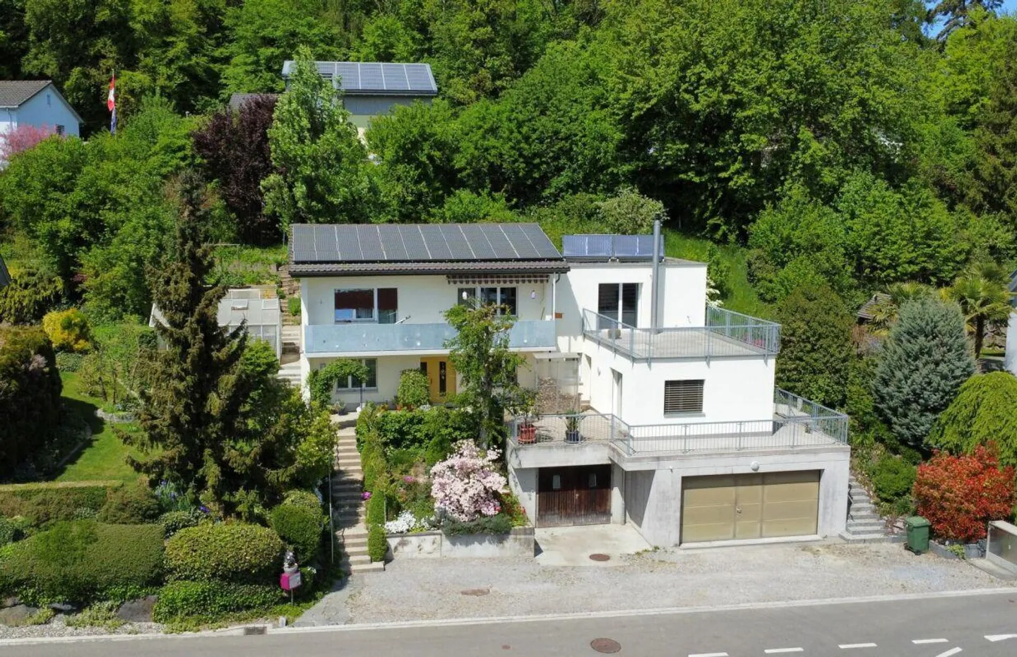 Maison familiale spacieuse avec vue - Photo 1 sur 12