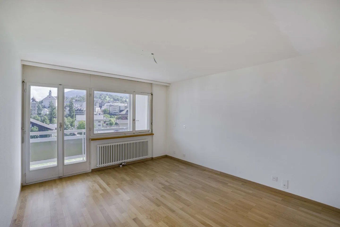 Charmante Wohnung mit sonnigem Ausblick - zentral und ruhig gelegen - Foto 5 von 12
