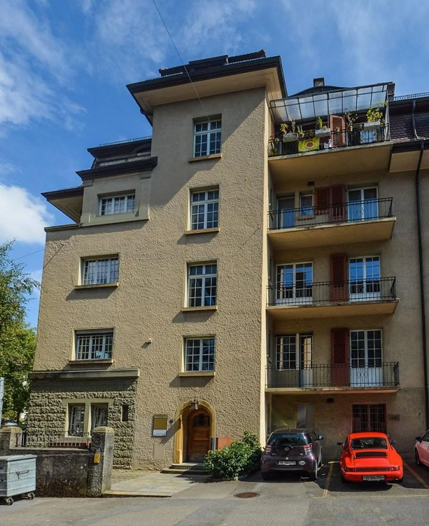 Votre nouveau lieu de travail à Viktoriaplatz ! - Photo 2 sur 12
