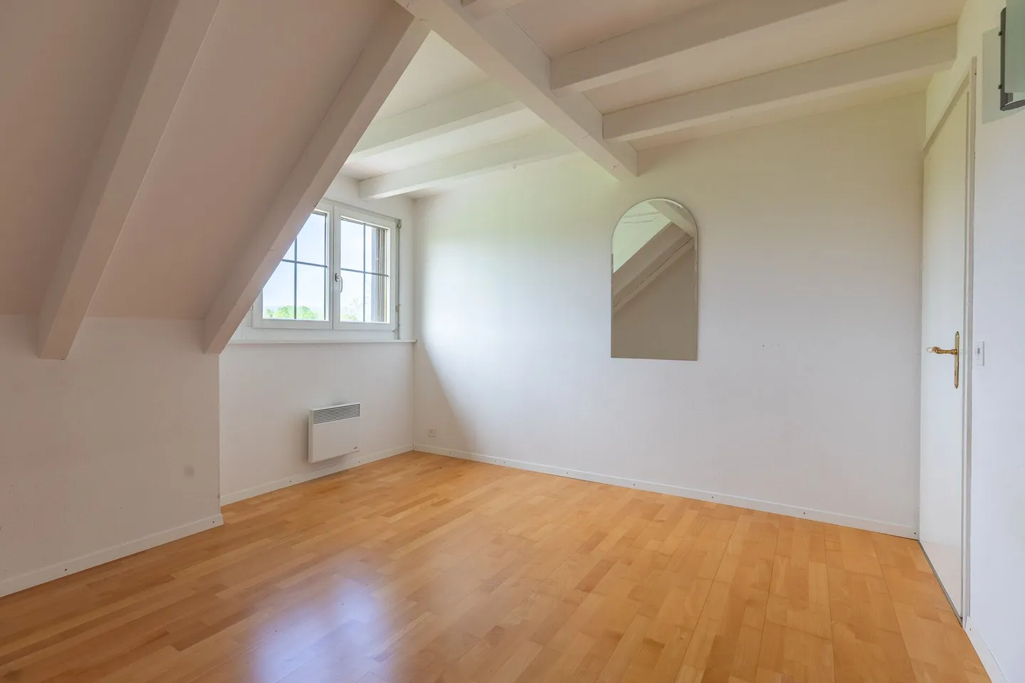Individual villa with large plot - Single-family house with large garden - Photo 18 of 28