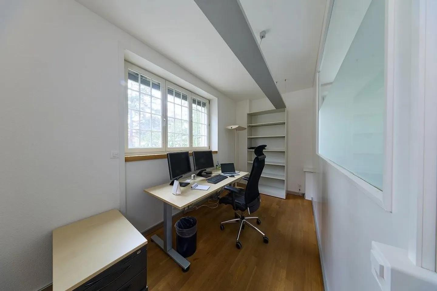Votre nouveau lieu de travail à Viktoriaplatz ! - Photo 10 sur 12
