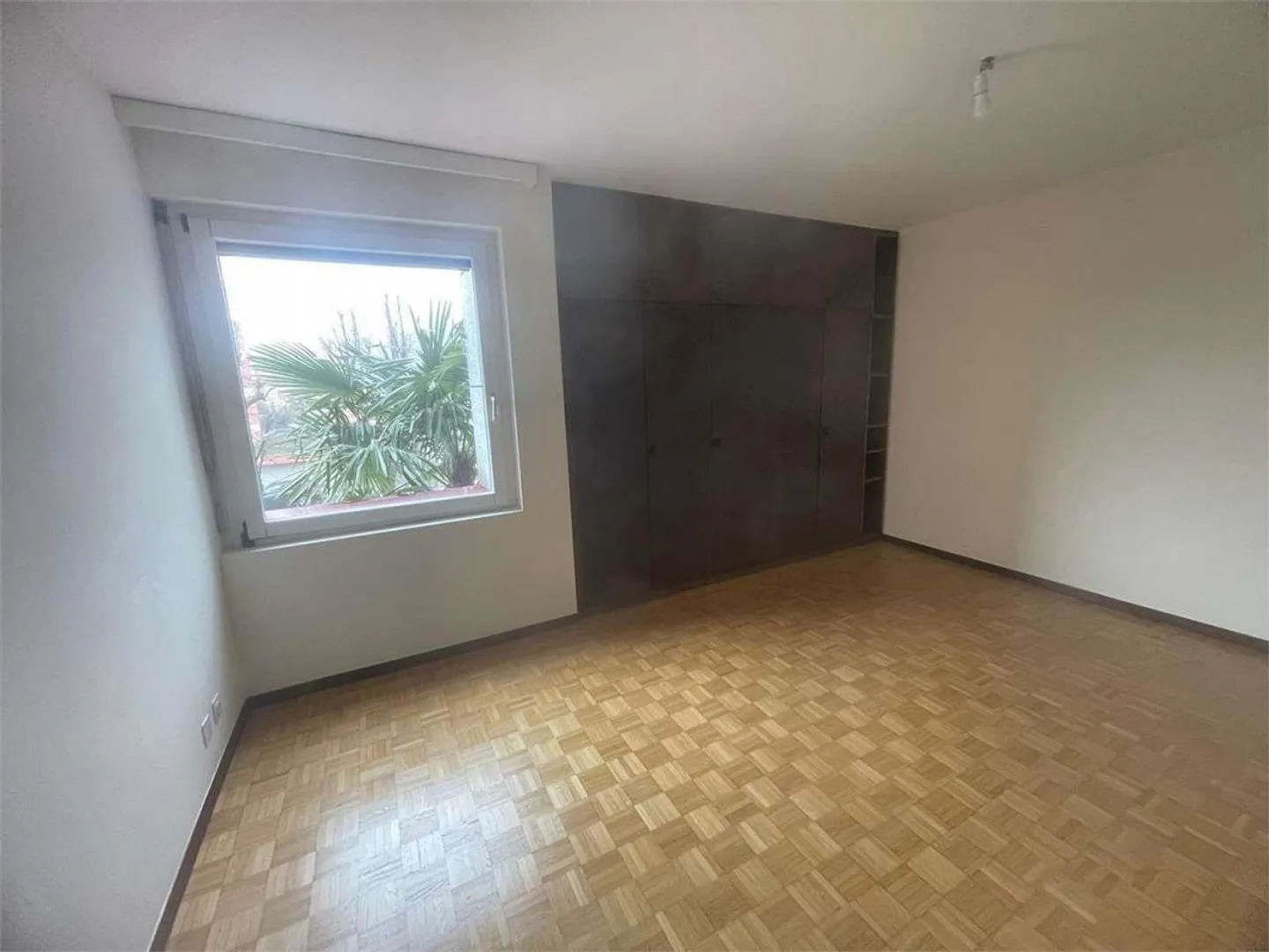 For Rent: 3.5 Room Apartment in Agno - Photo 5 of 10