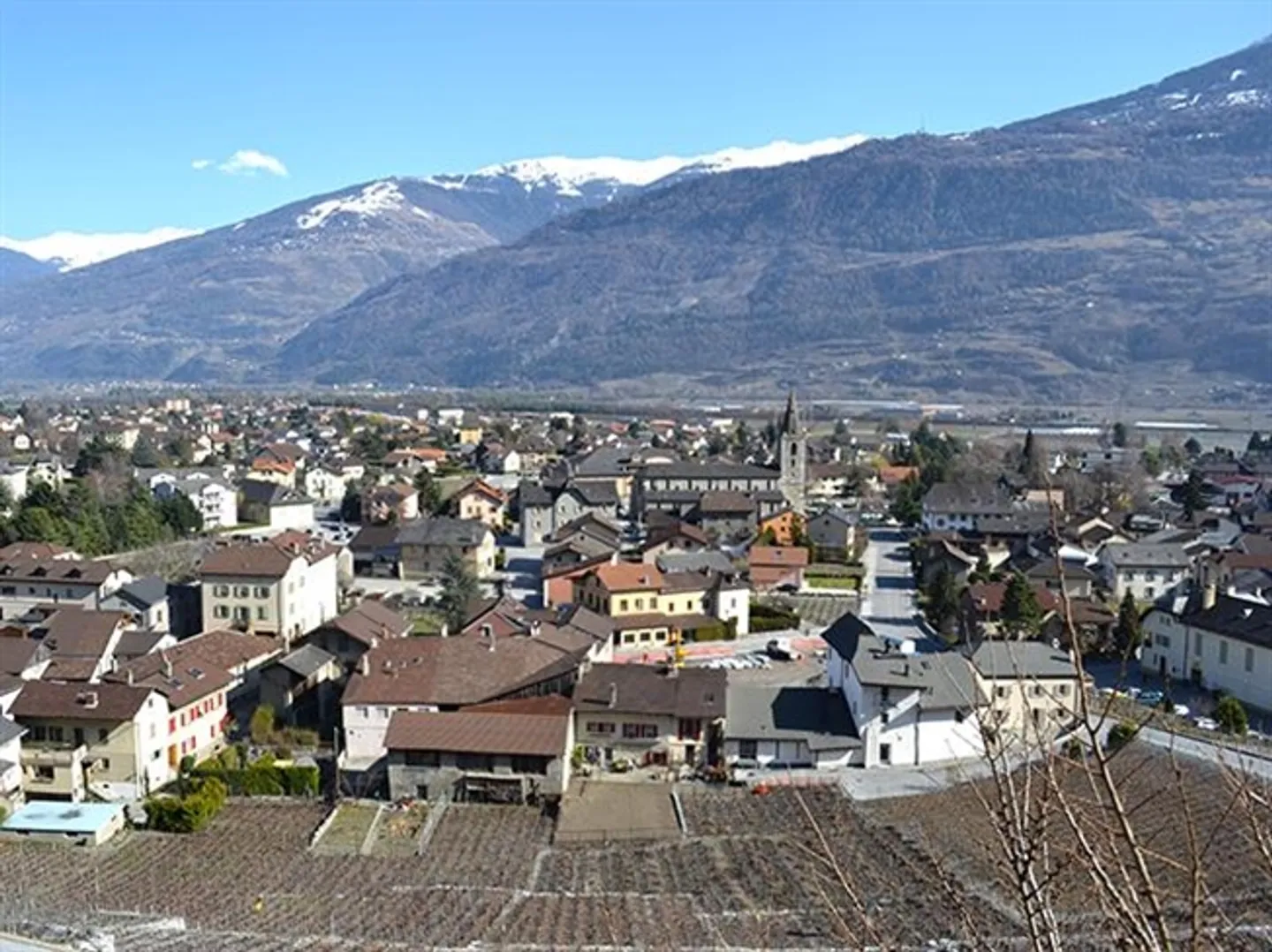 «ARDON - SCHÖNES DORFHAUS - 3.5 ZIMMER» - Foto 4 von 5