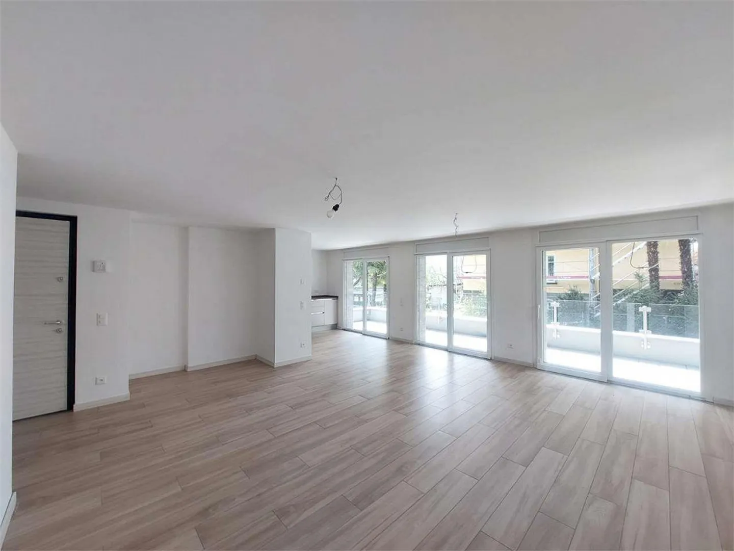 Ref.2306_Im Herzen von Gentilino, modernes 3,5-Zimmer-Apartment - Foto 4 von 9