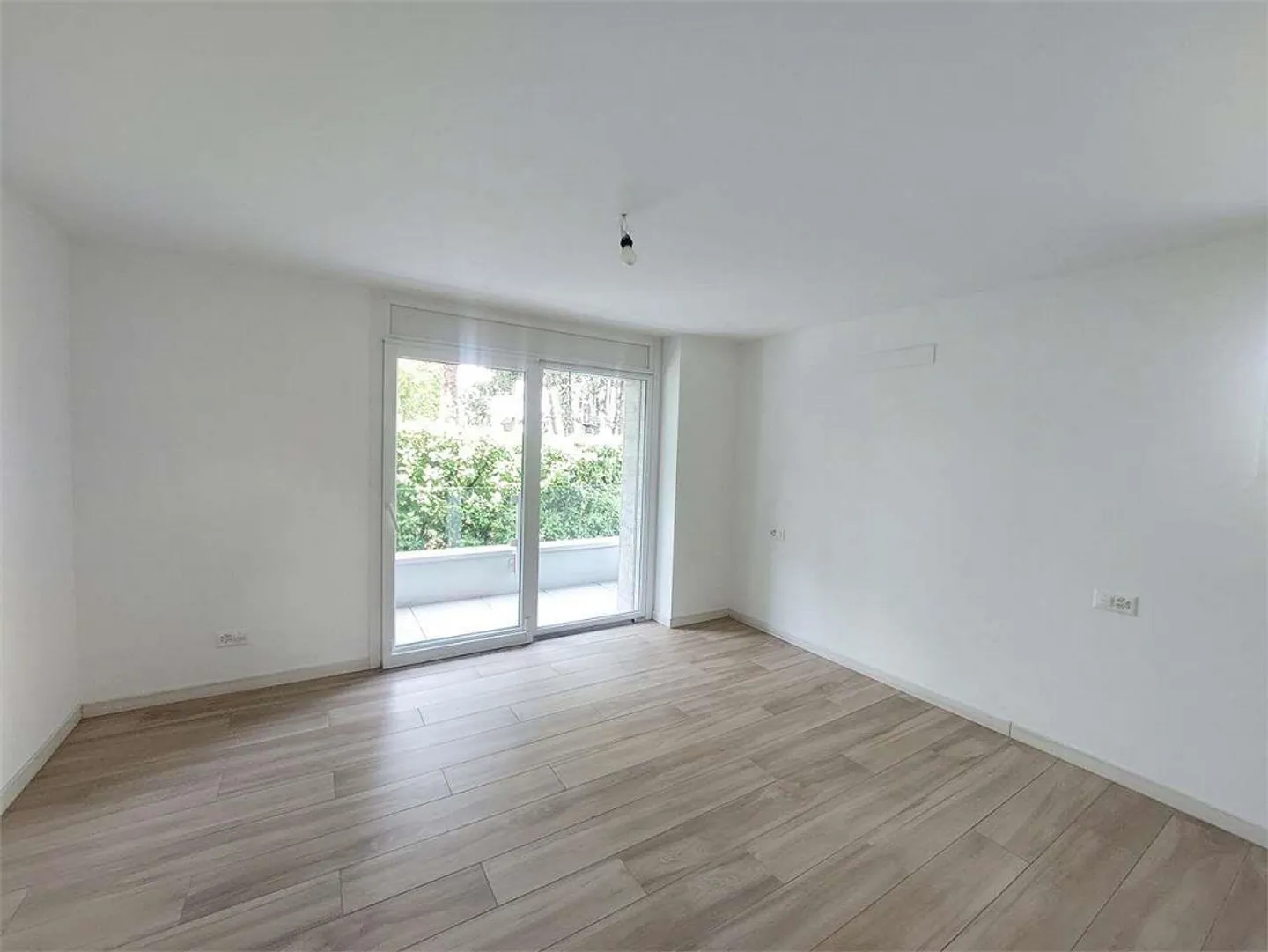 Ref.2306_Im Herzen von Gentilino, modernes 3,5-Zimmer-Apartment - Foto 6 von 9