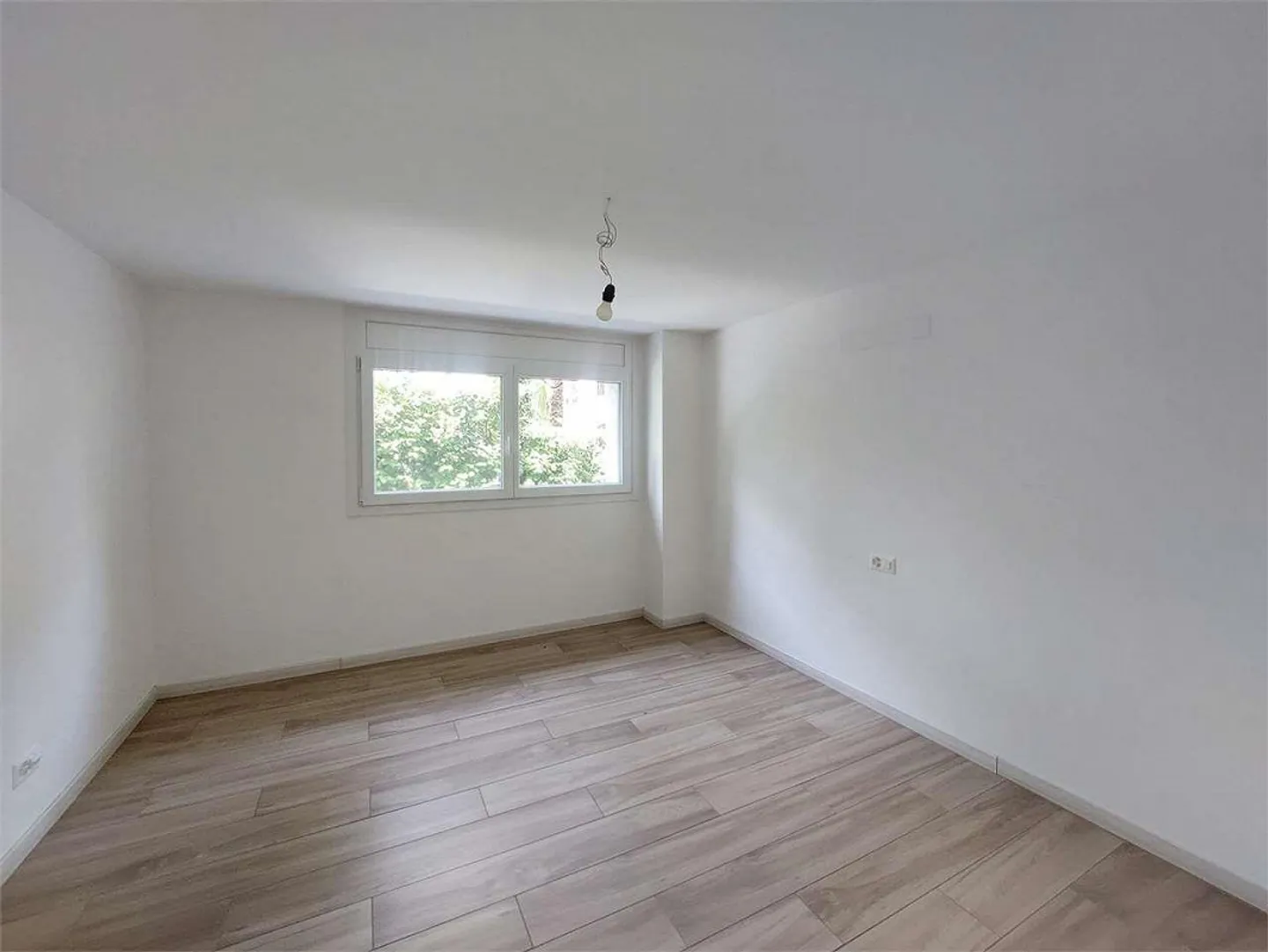 Ref.2306_Im Herzen von Gentilino, modernes 3,5-Zimmer-Apartment - Foto 7 von 9