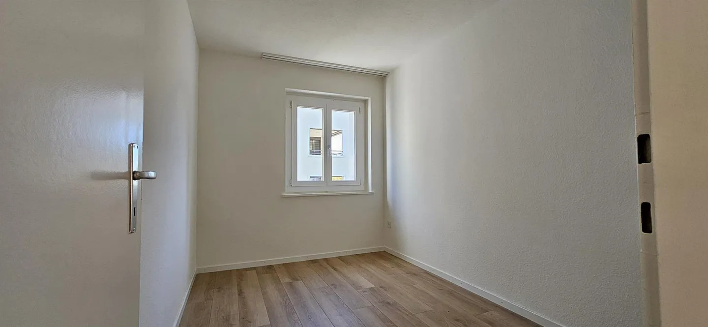 Appartamento attraente di 5,5 stanze con balcone - Foto 10 di 14