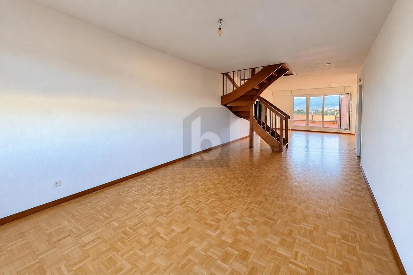 SPACIOUS WITH A MAGNIFICENT VIEW - Photo 2 of 6