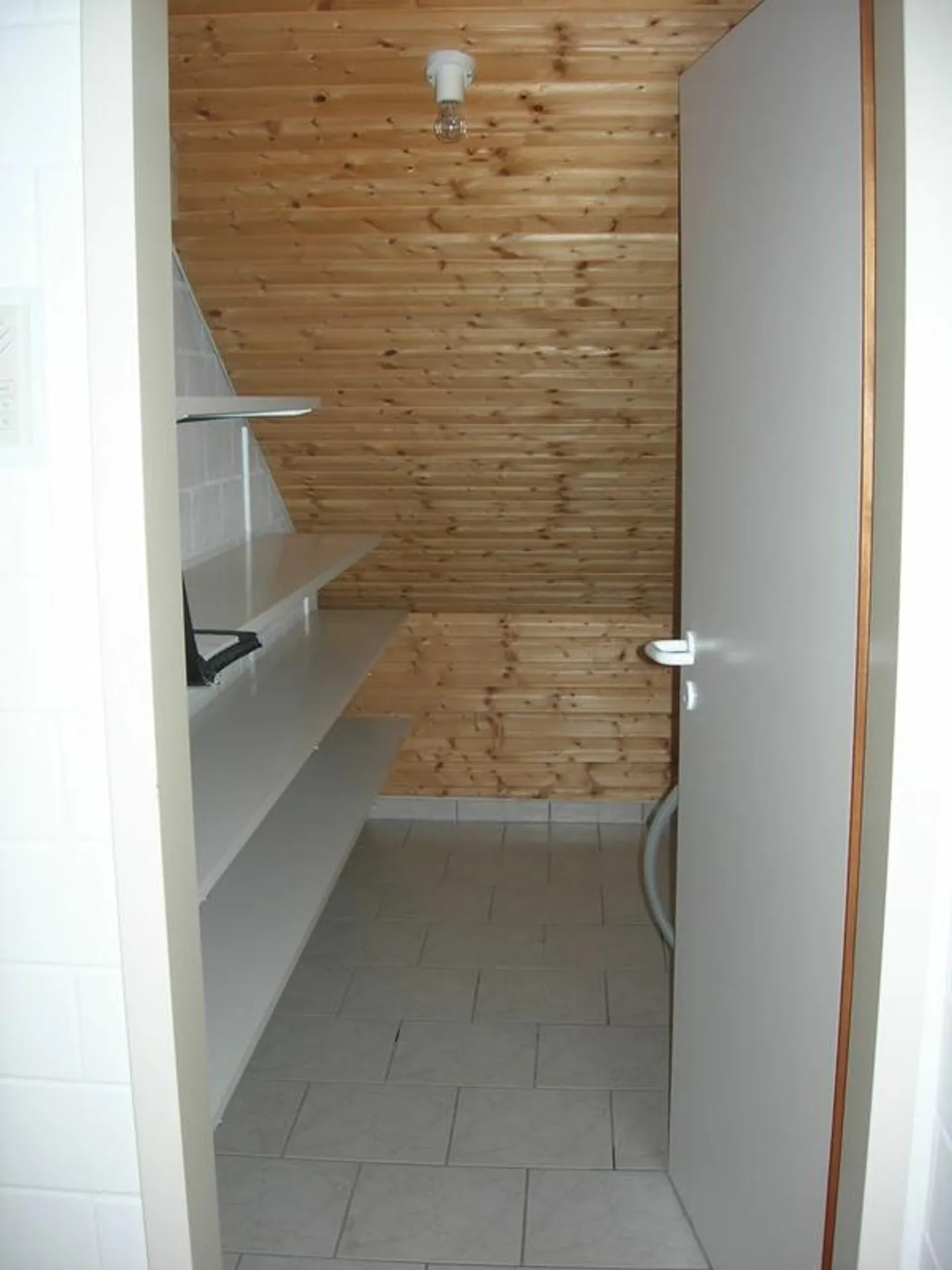 ruhige gelegene Dachwohnung - Foto 2 di 8
