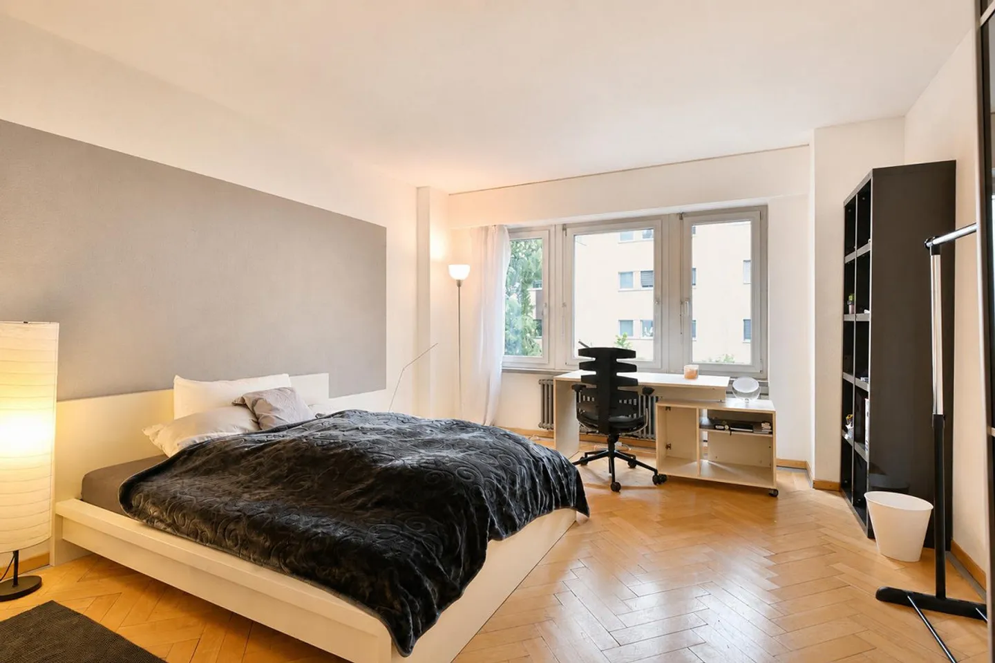 Bright 4.5-room apartment in a central location in St. Gallen - Photo 3 of 14