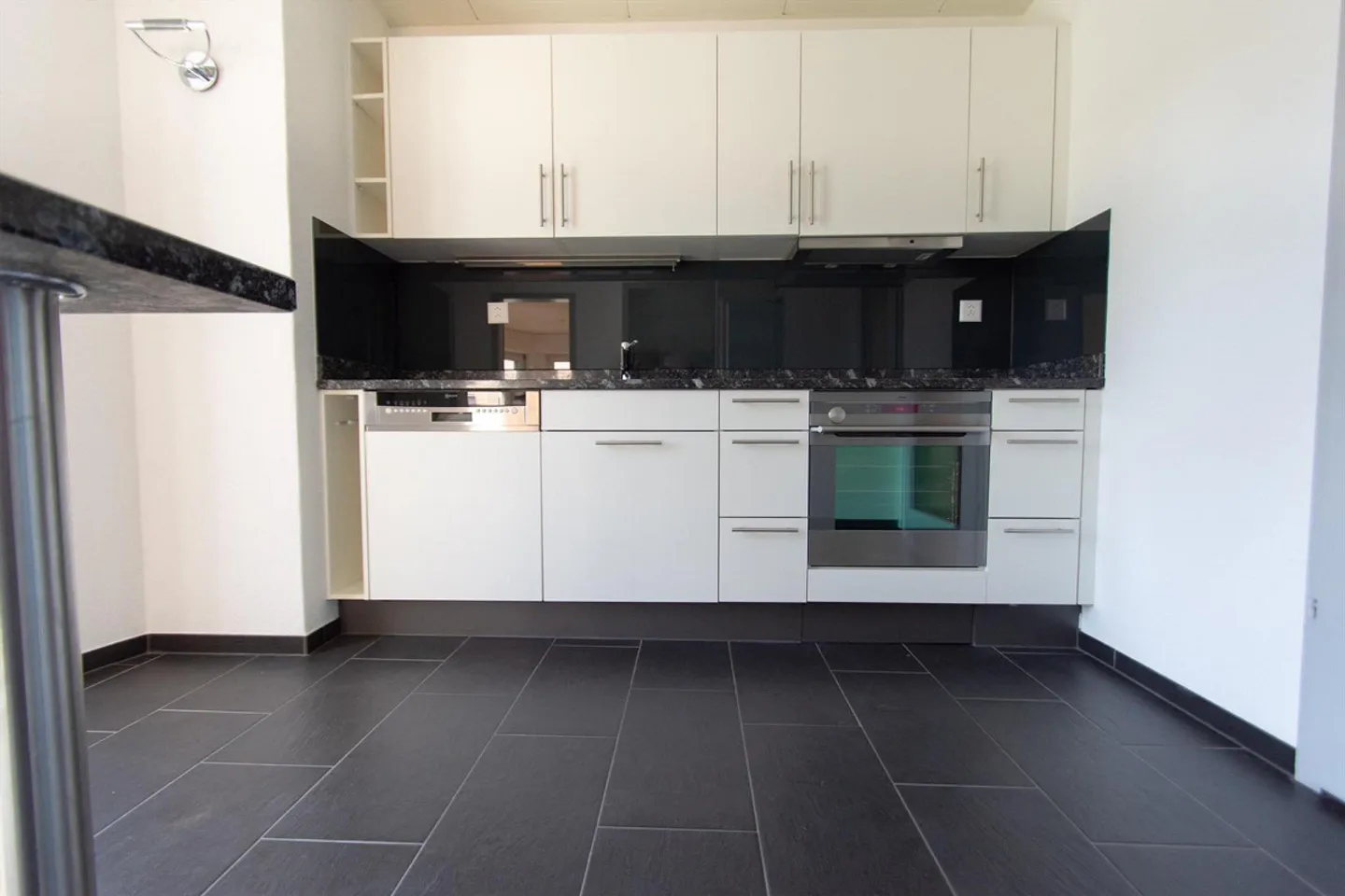 Bright 4.5-room apartment in a central location in St. Gallen - Photo 12 of 14