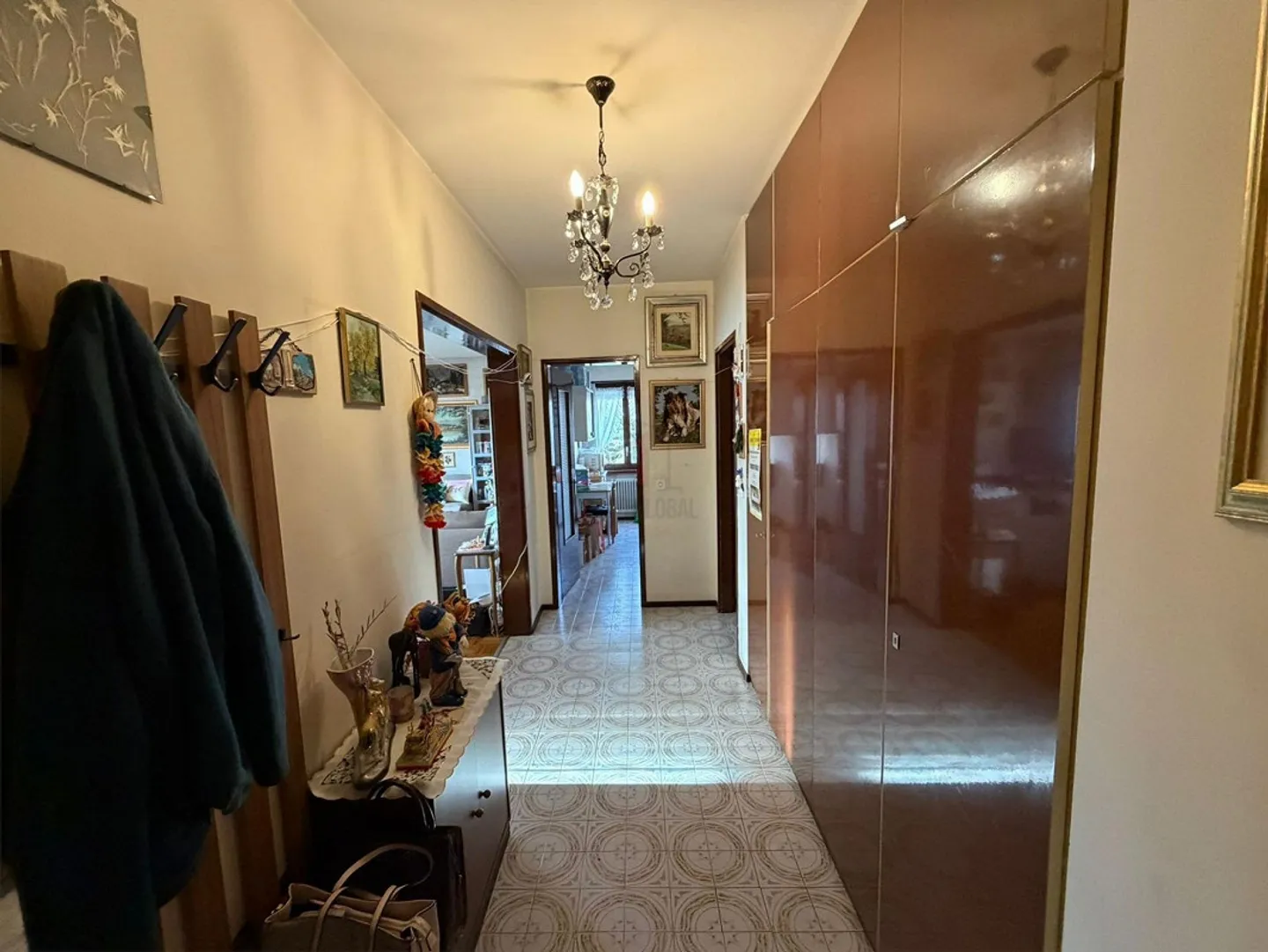 SUPER PRICE, BUY A POTENTIAL! - Photo 8 of 12