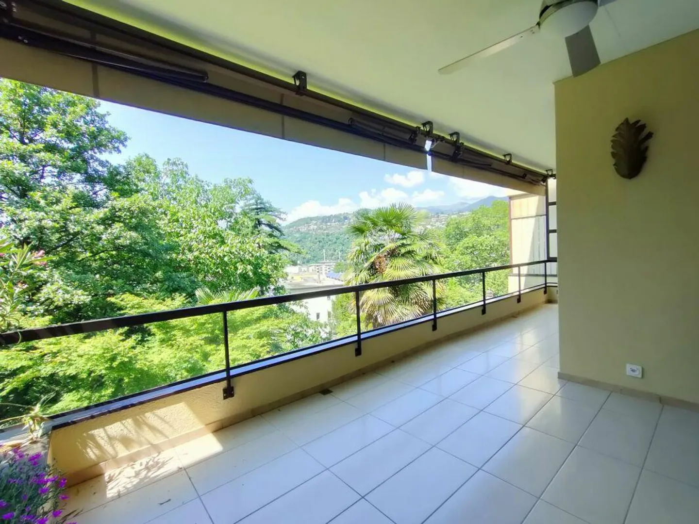 Lugano, Pregassona: Ampio appartamento in posizione verde, 5.5 locali - Foto 12 di 17