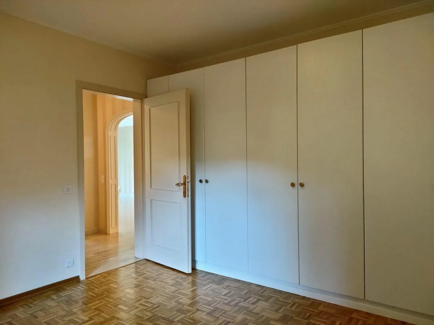 Lugano, Pregassona: Ampio appartamento in posizione verde, 5.5 locali - Foto 17 di 17