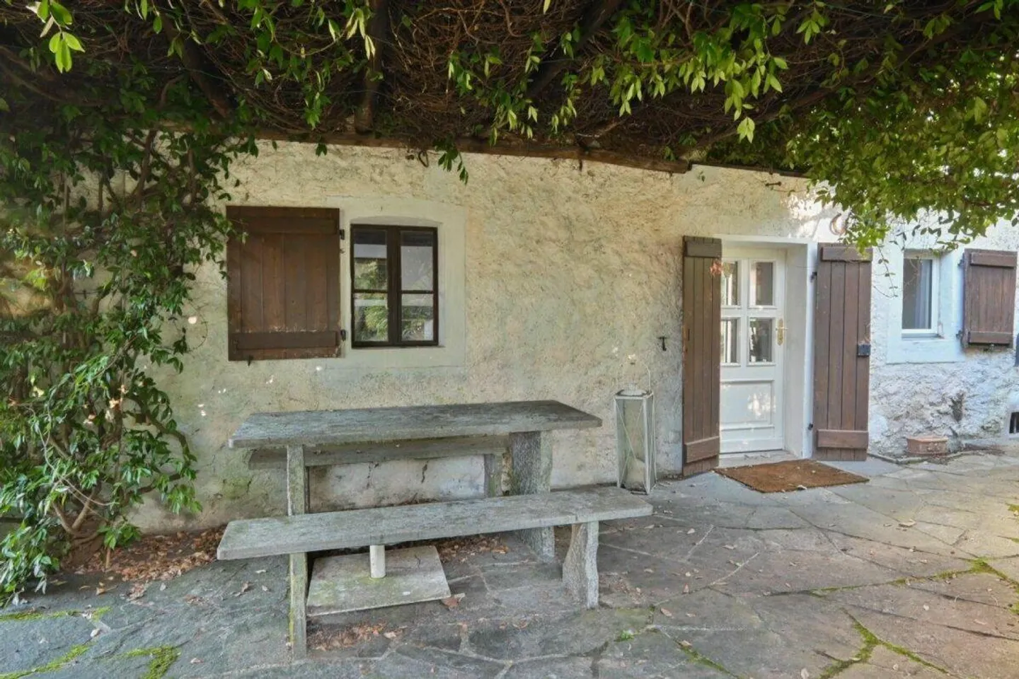 Characteristic Ticinese house with large land - Photo 11 of 14