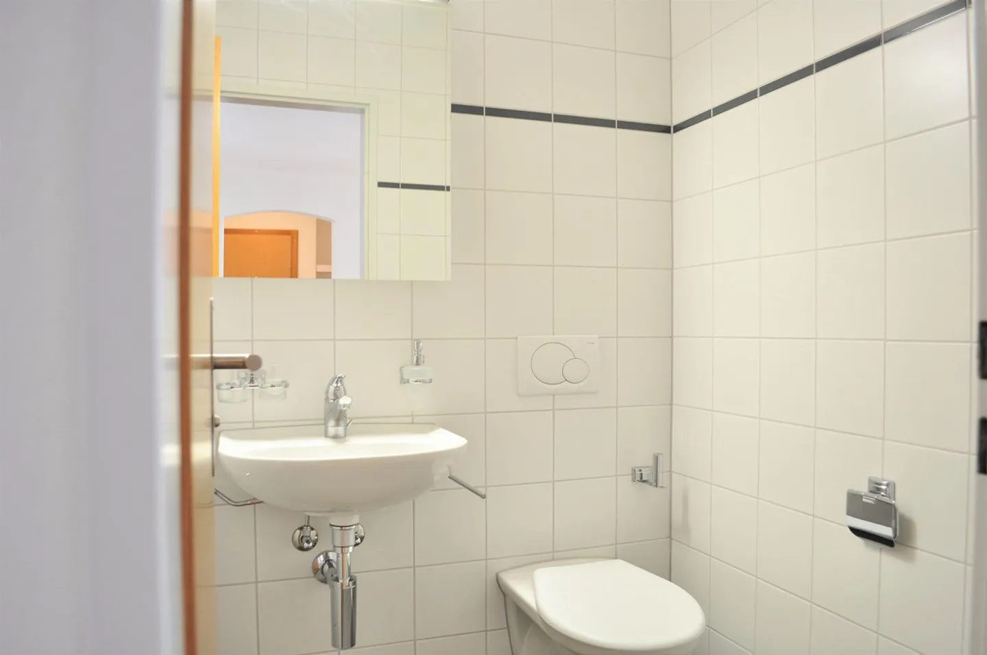 Adatto ai bambini - pratico - situato in posizione centrale - Foto 2 di 13