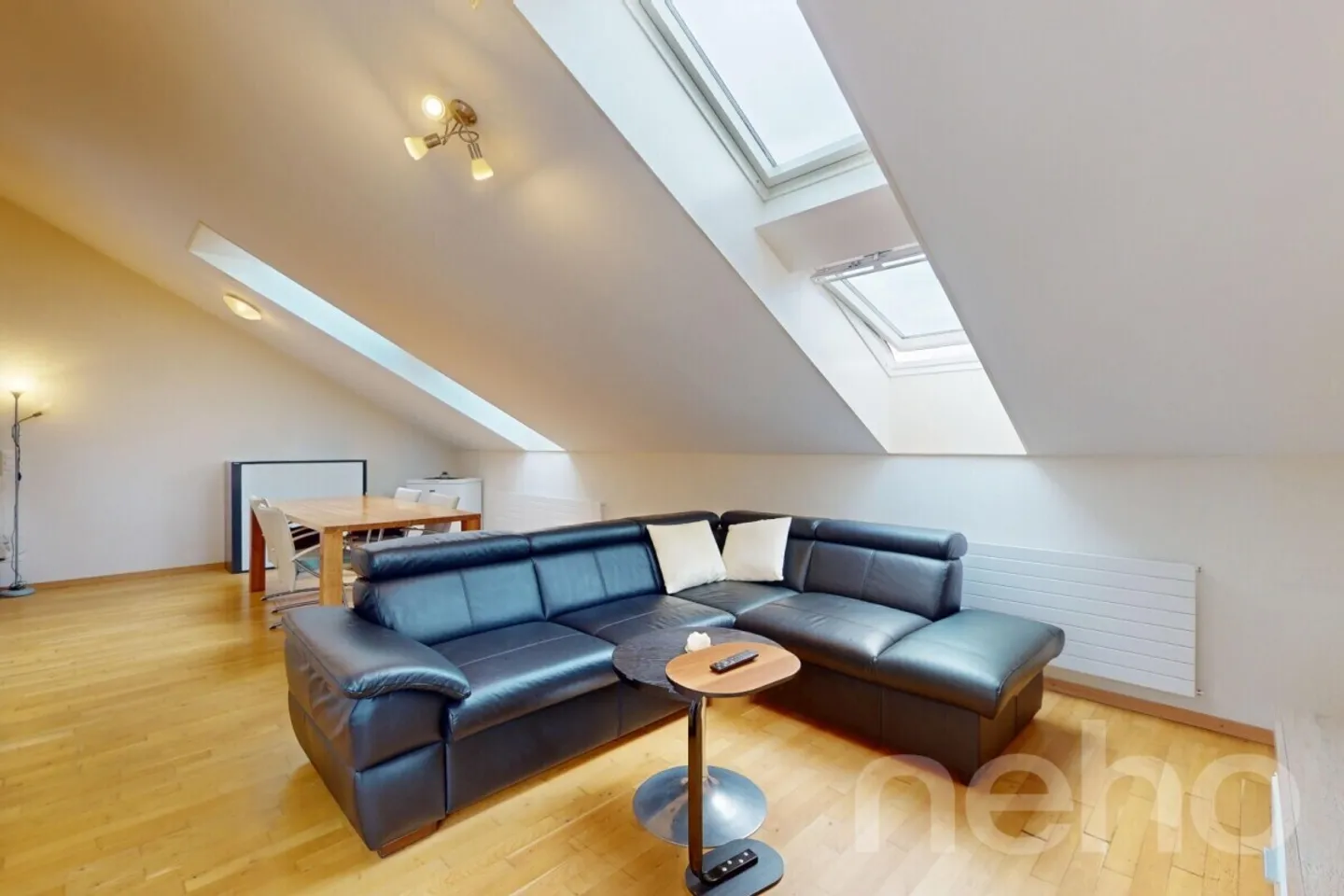 Superb bright penthouse 4.5 rooms with refined comfort - Photo 5 of 12