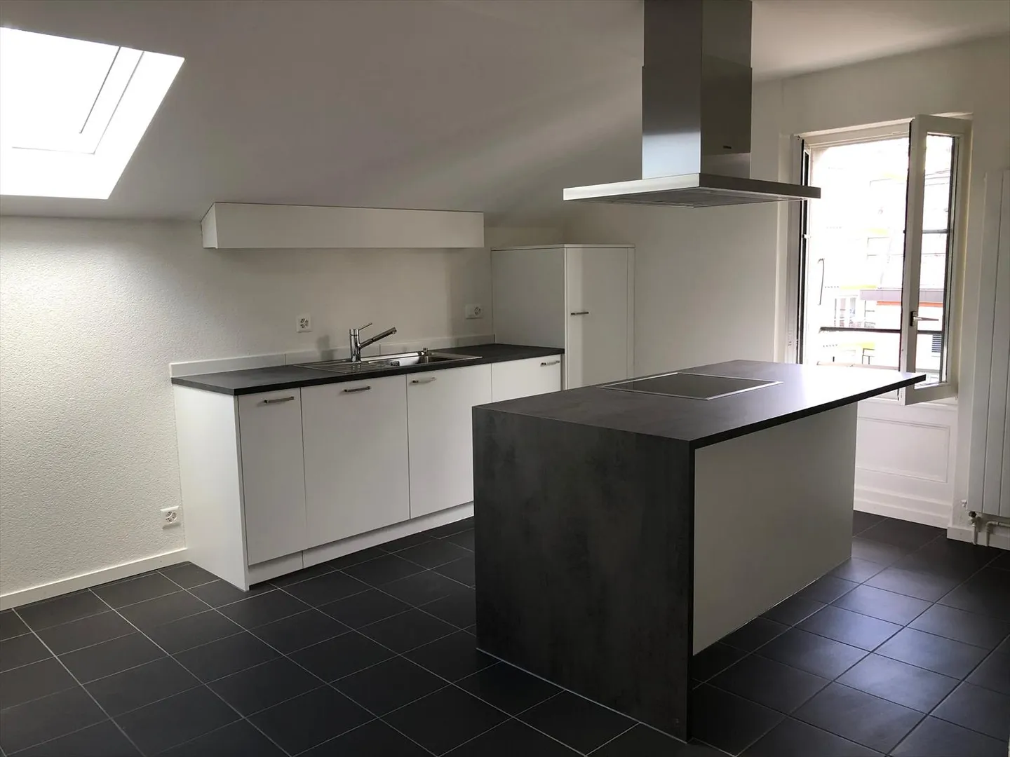 Vevey - Avenue de Corsier 11 - 3-room apartment on the 3rd floor - Photo 1 of 9