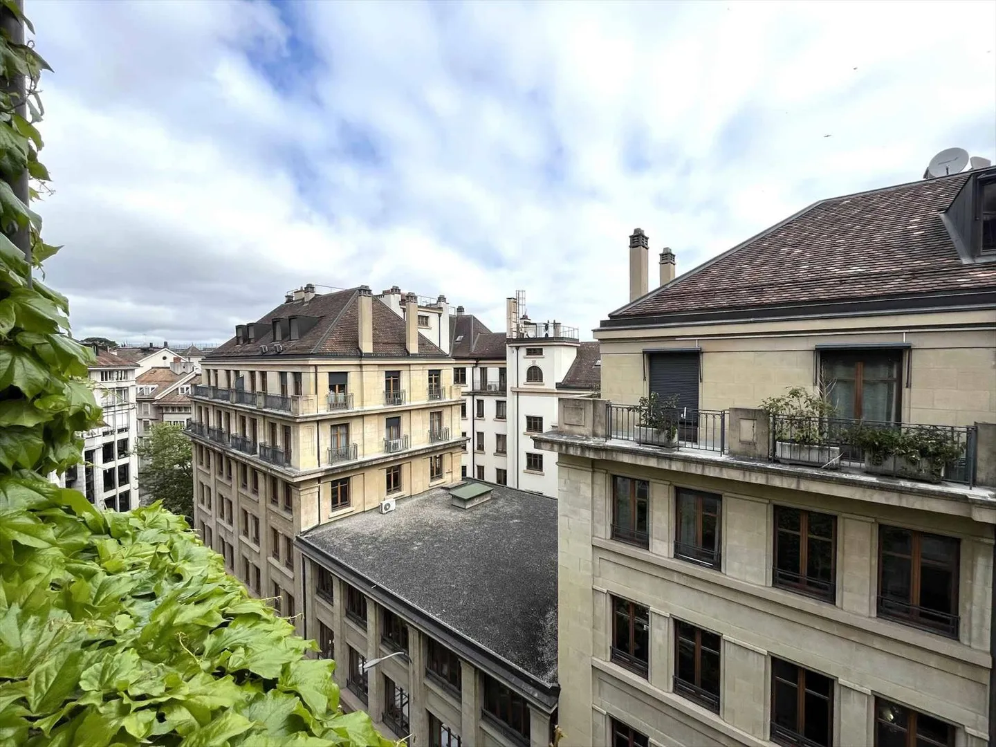 Bella superficie di uffici di 163 m² nel cuore della Città Vecchia - Foto 3 di 13